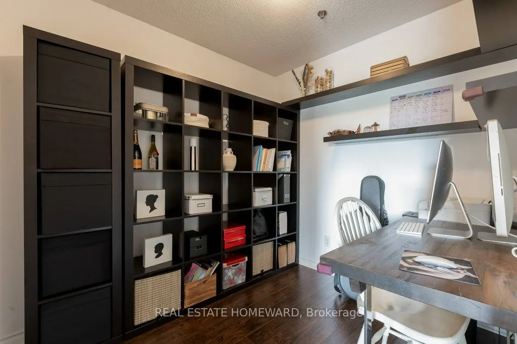 684 Warden Avenue, #302
