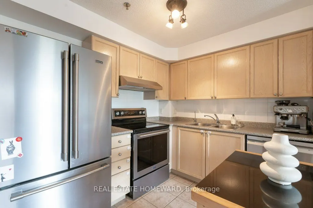 684 Warden Avenue, #302