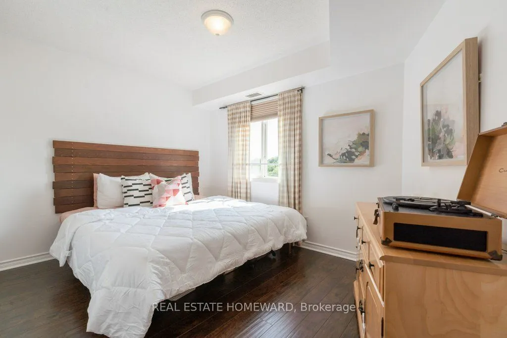 684 Warden Avenue, #302