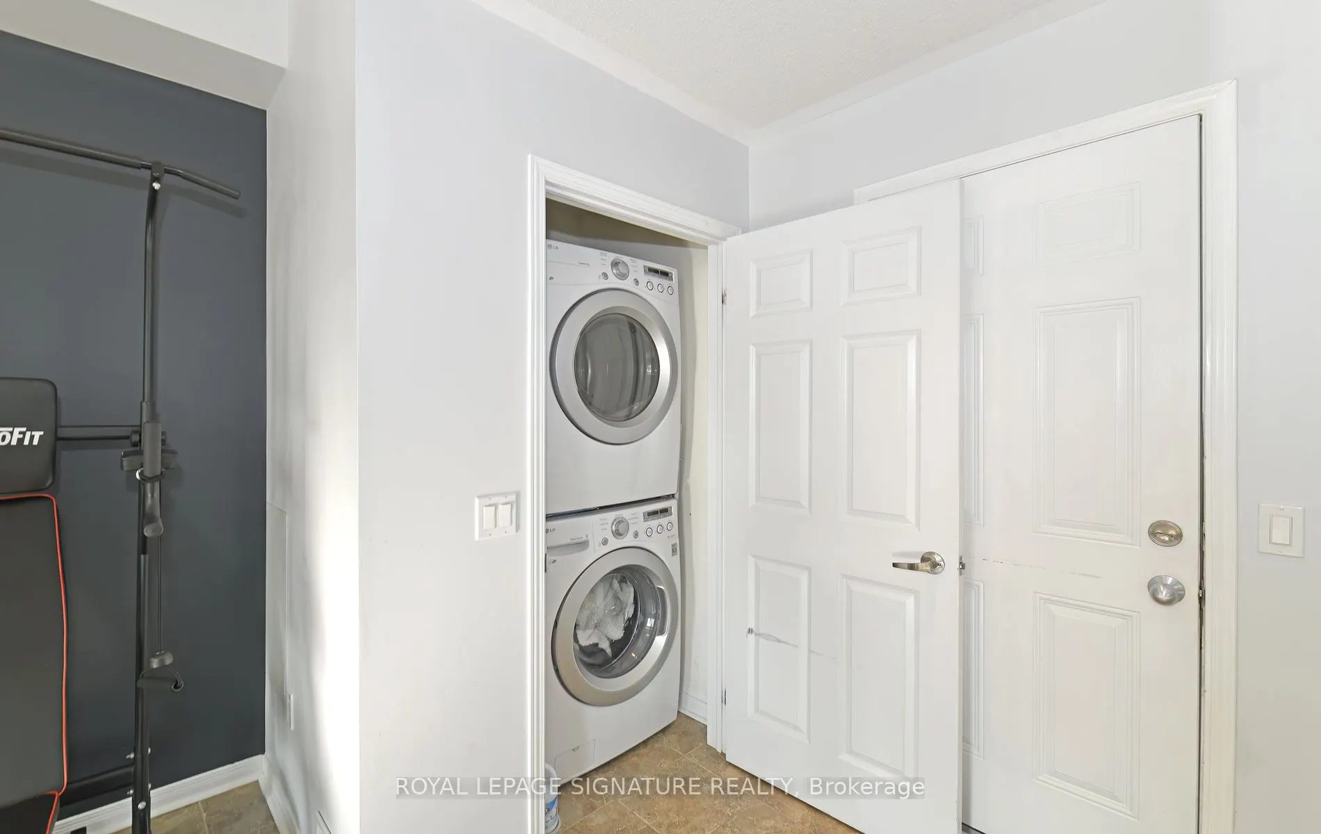 116 Harbourside Drive