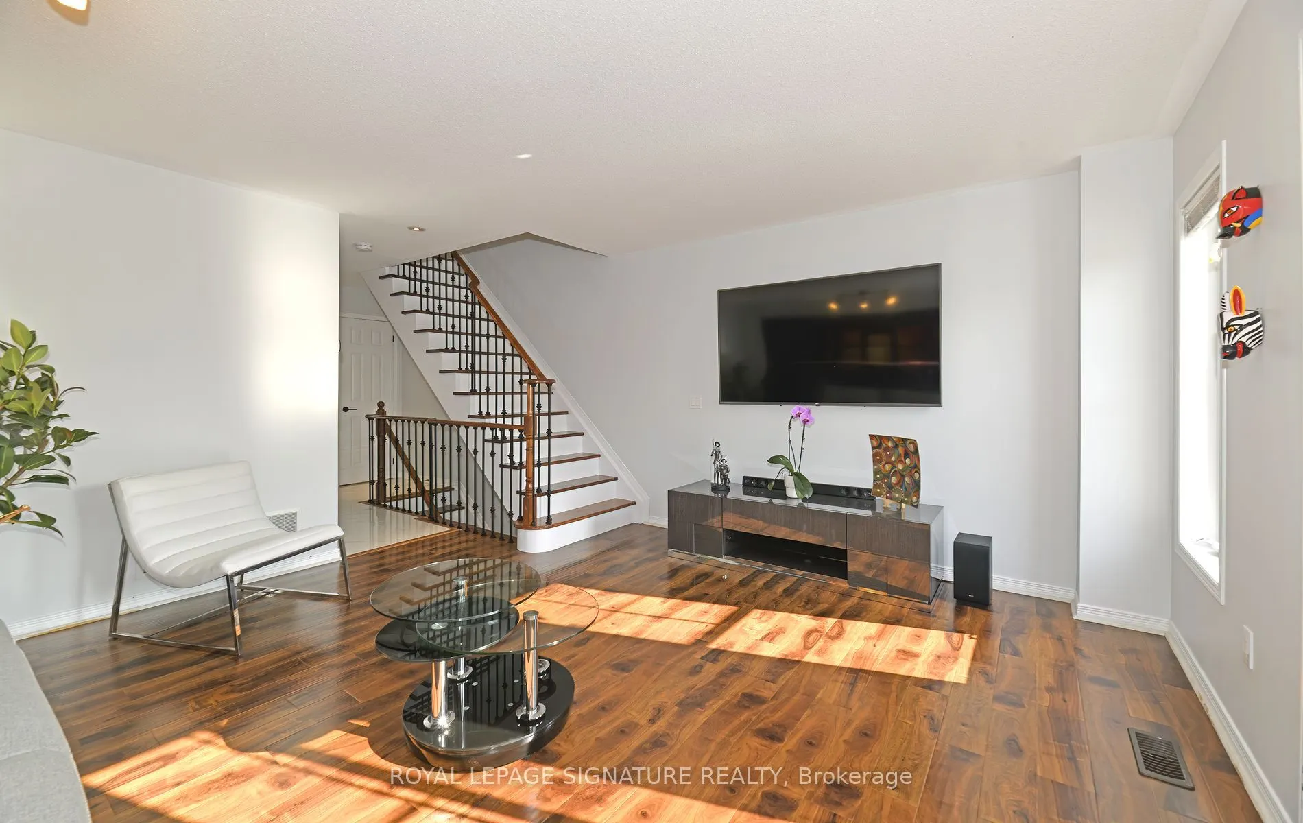 116 Harbourside Drive