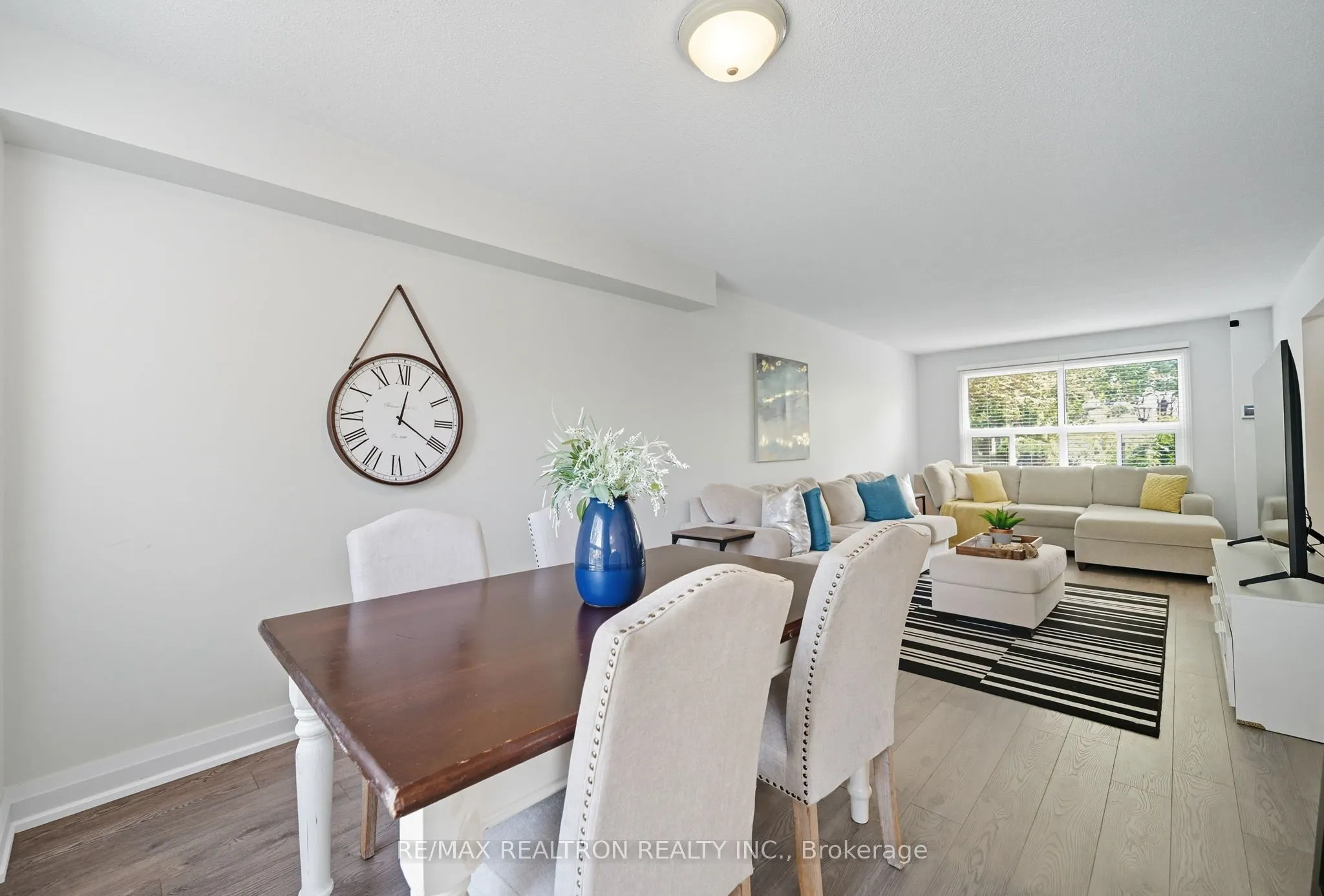 83 Fieldside Drive