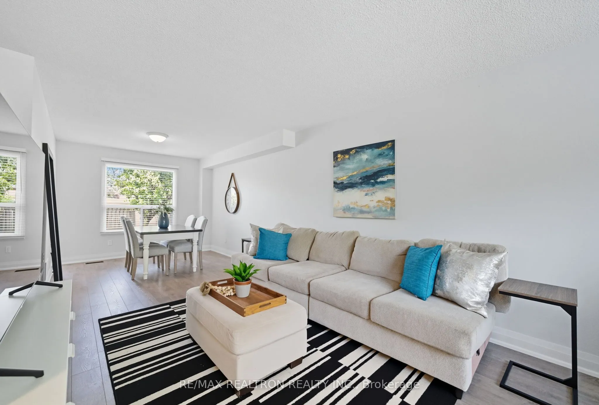 83 Fieldside Drive