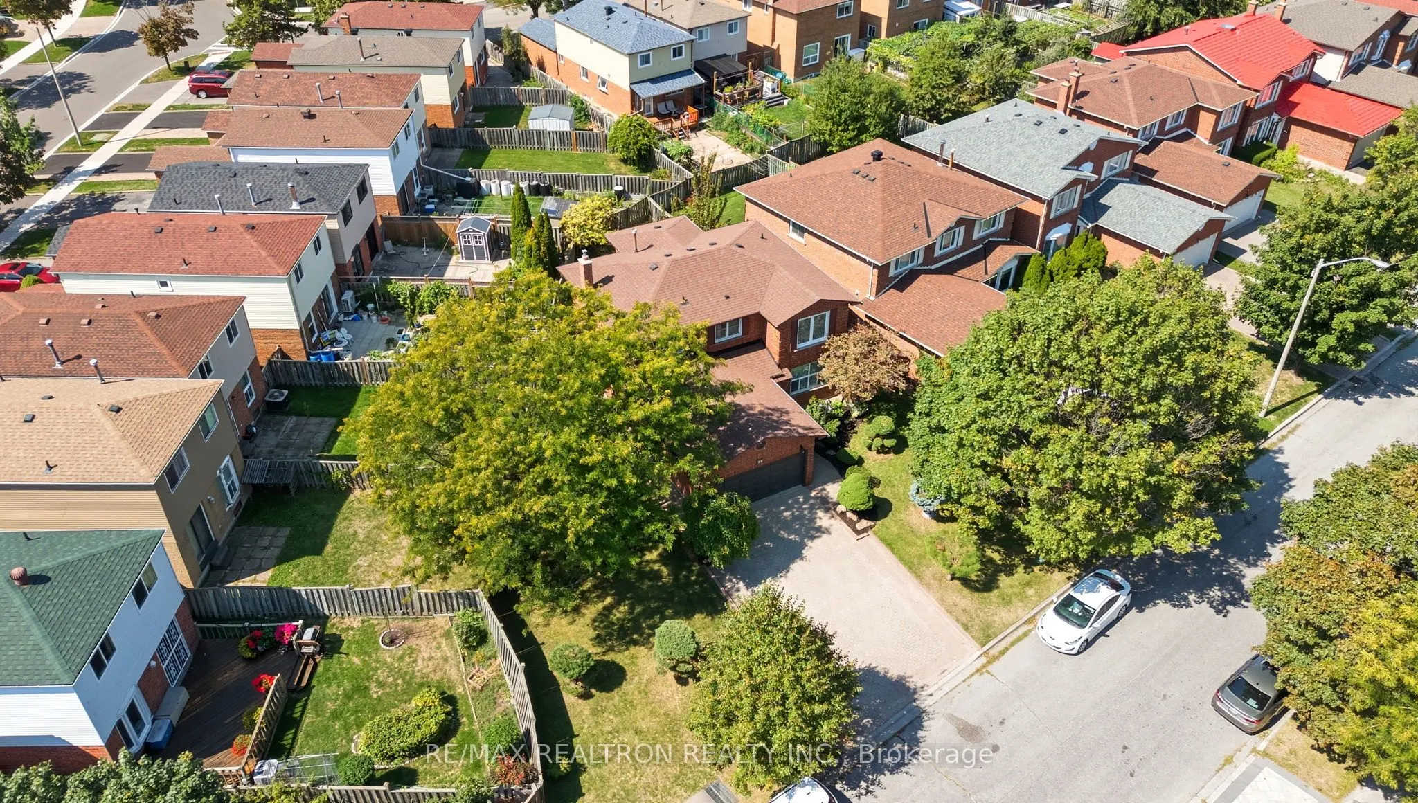 83 Fieldside Drive