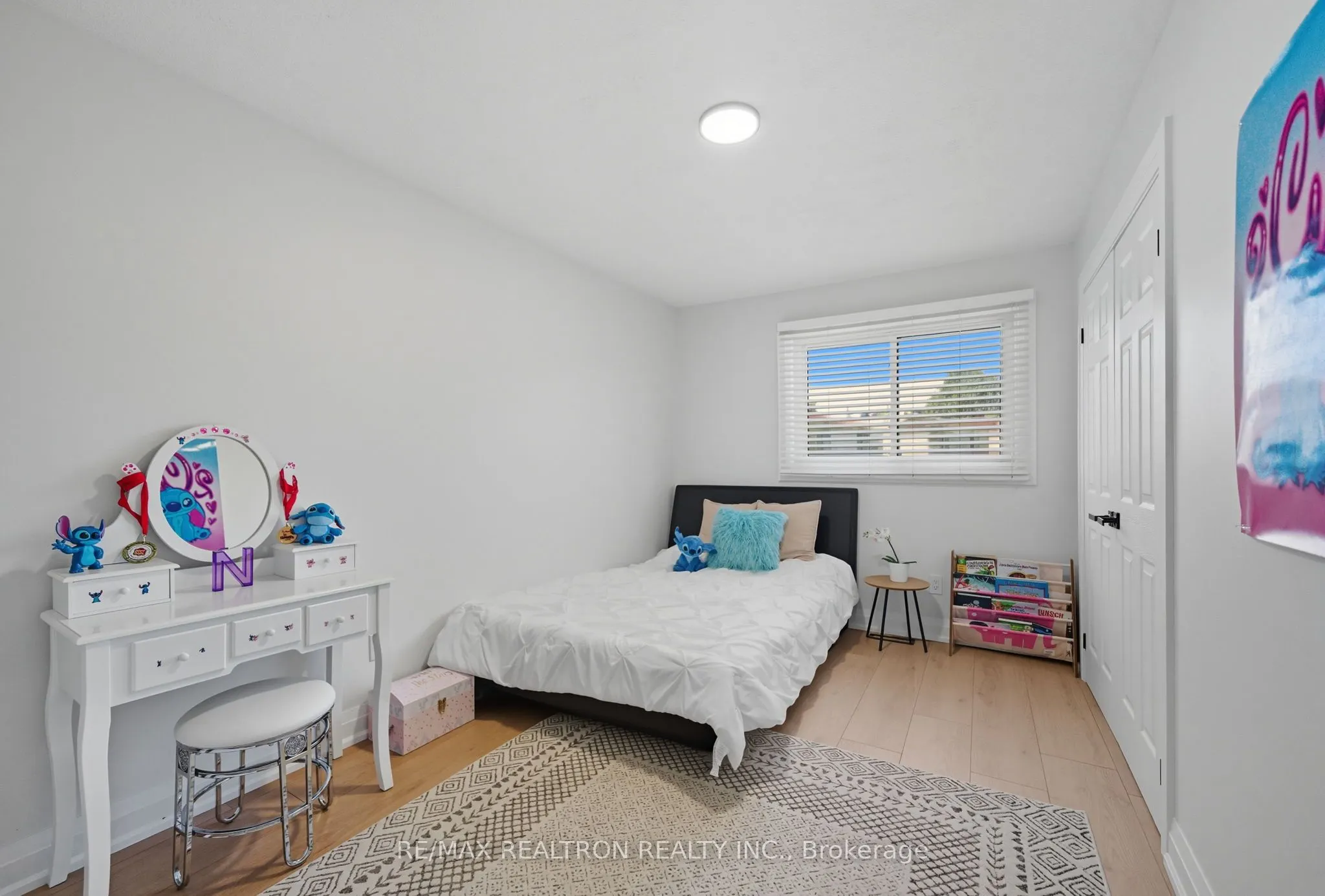 83 Fieldside Drive