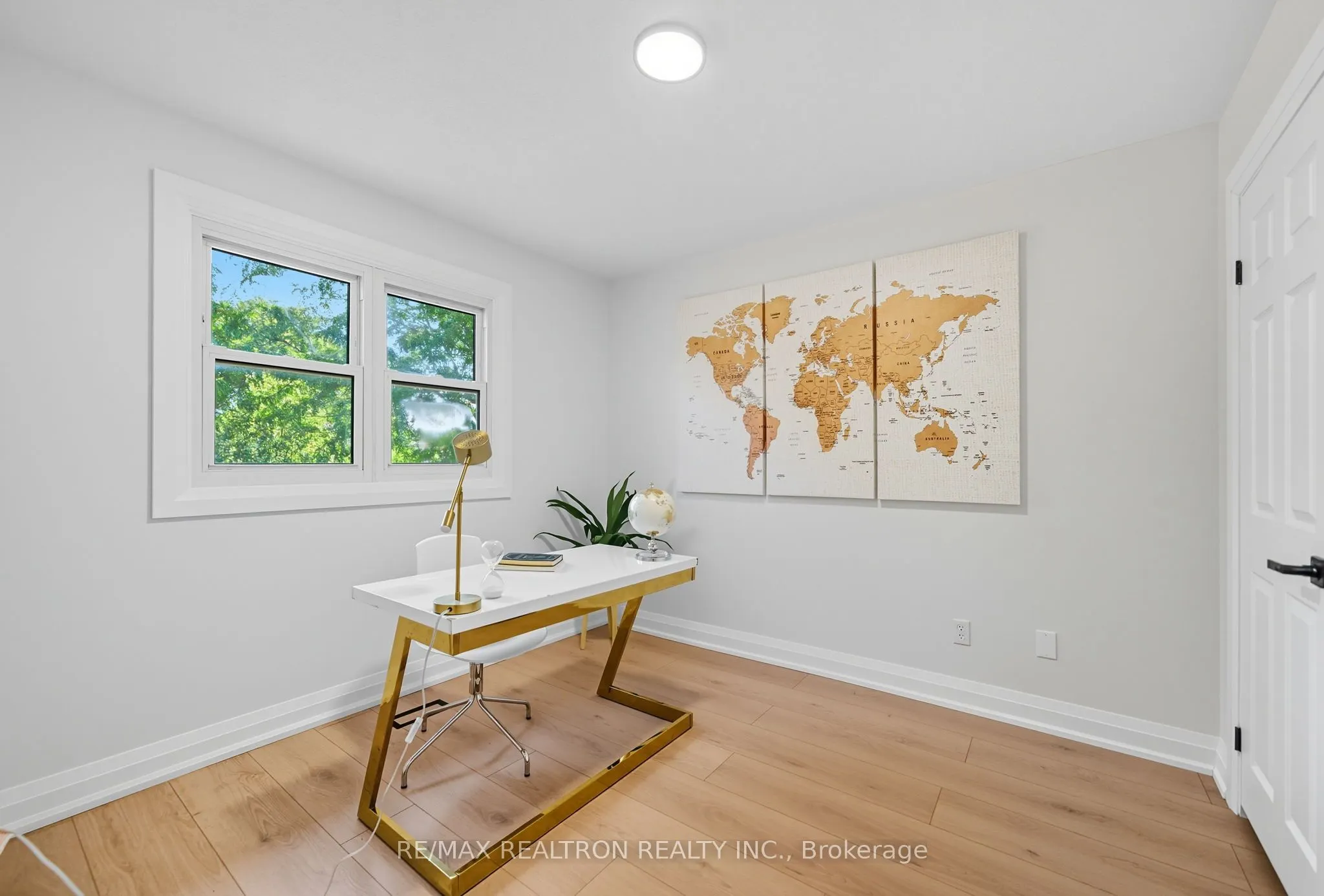 83 Fieldside Drive