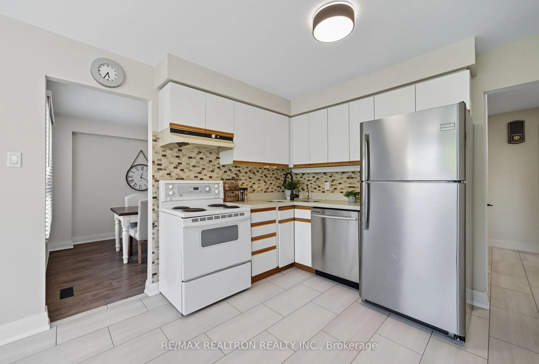 83 Fieldside Drive