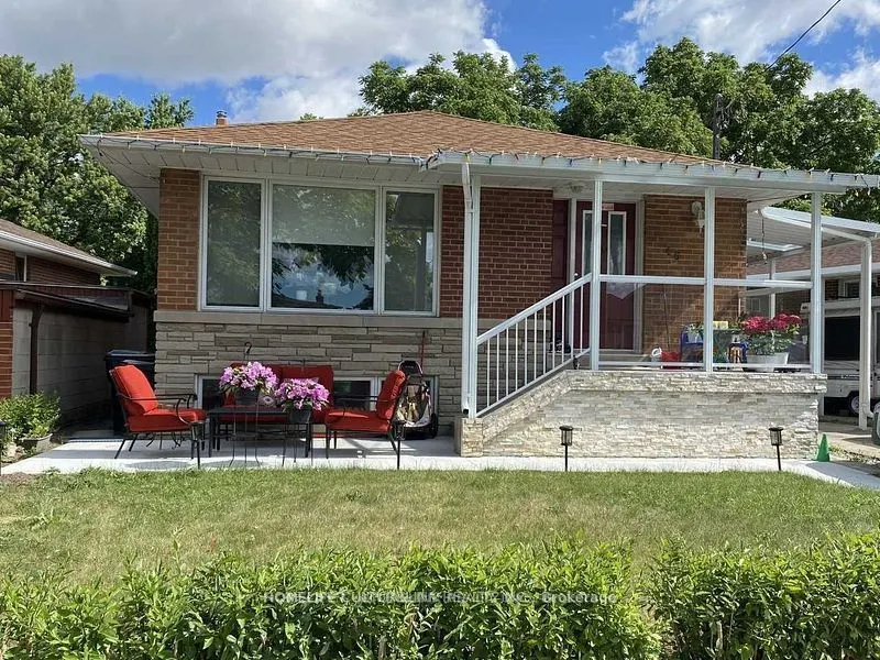 46 Stansbury Crescent, #Bsmt Bdrm 2