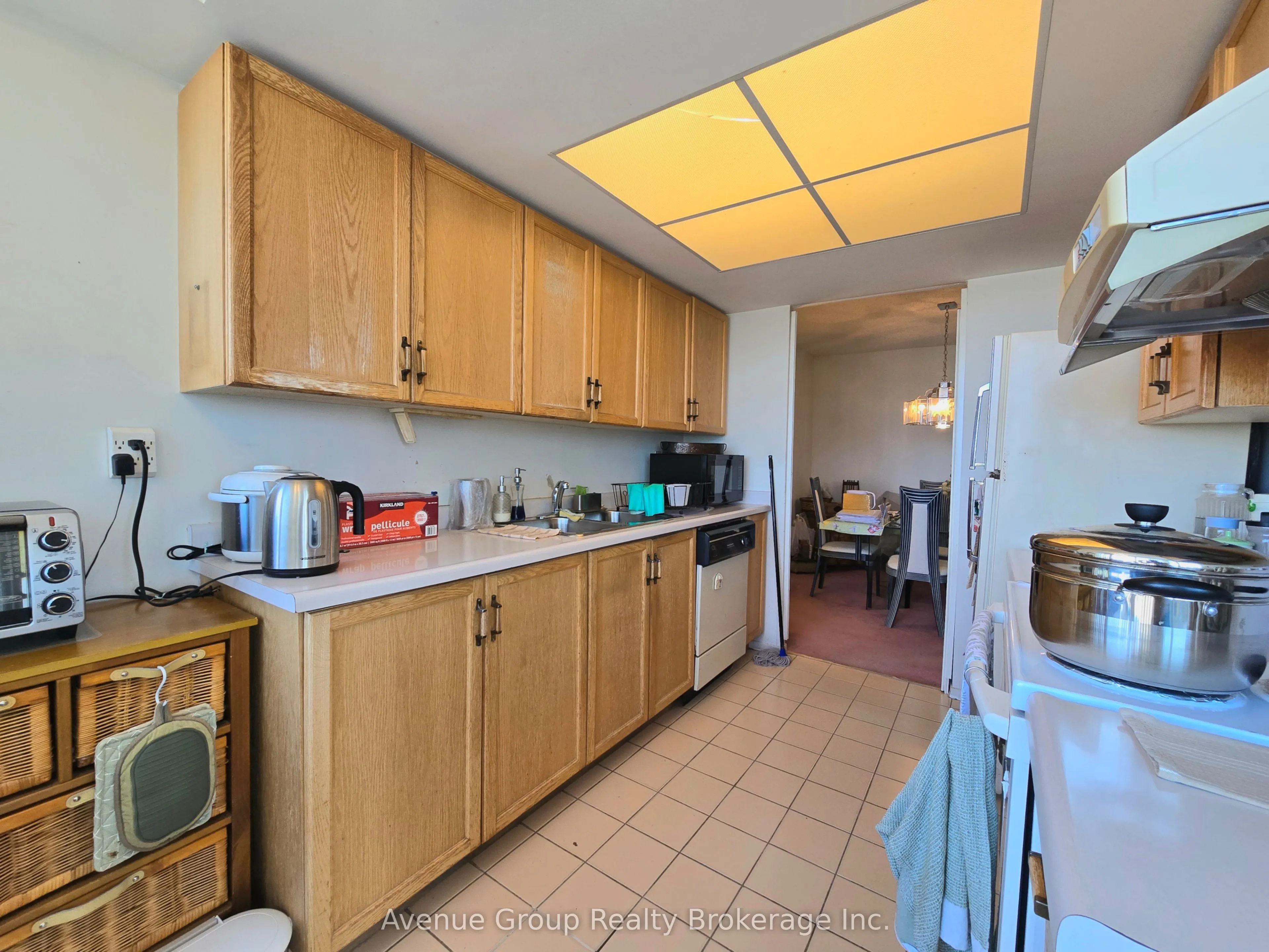 300 Alton Towers Circle, #904