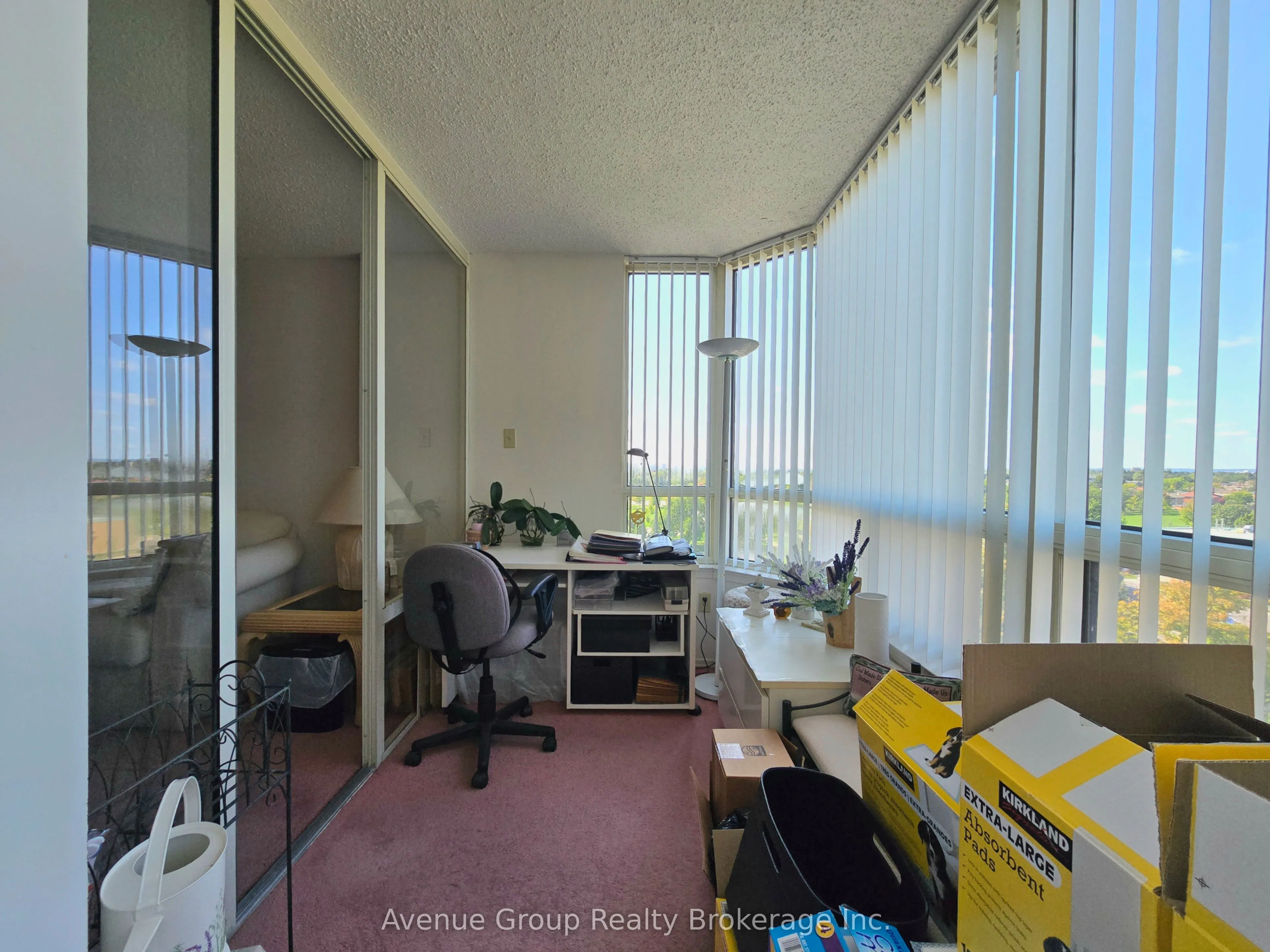 300 Alton Towers Circle, #904