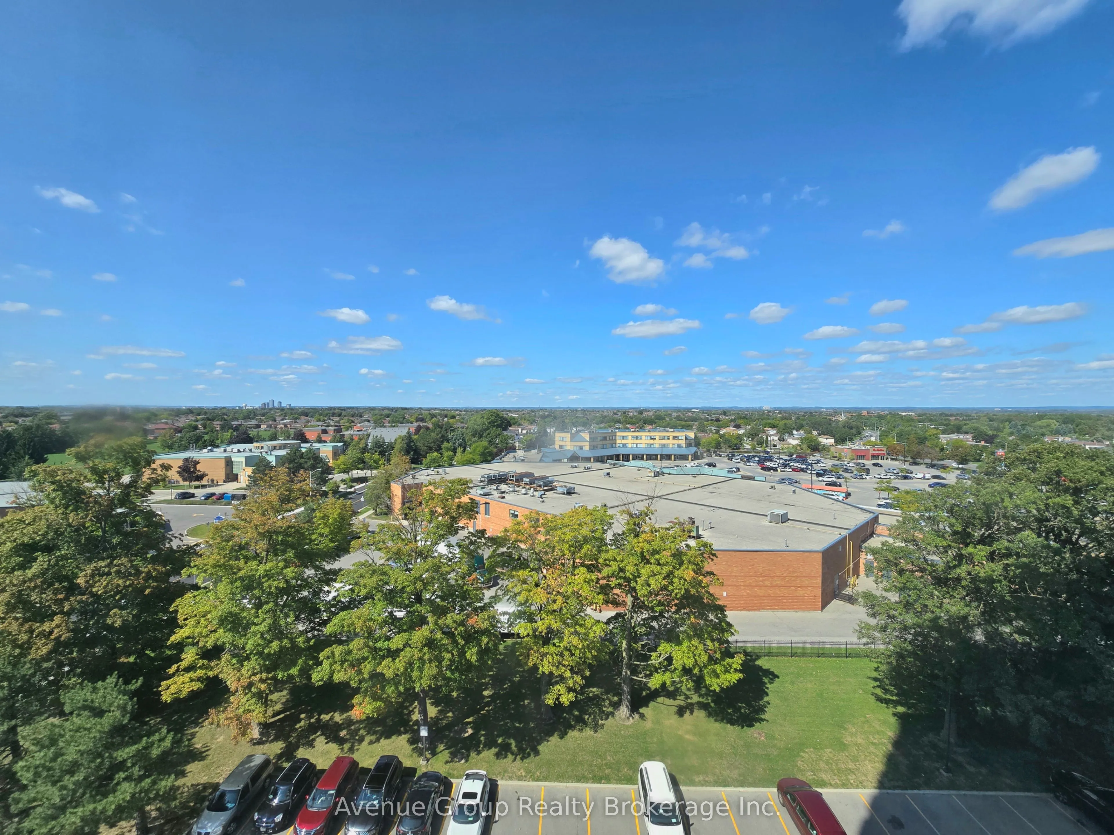 300 Alton Towers Circle, #904