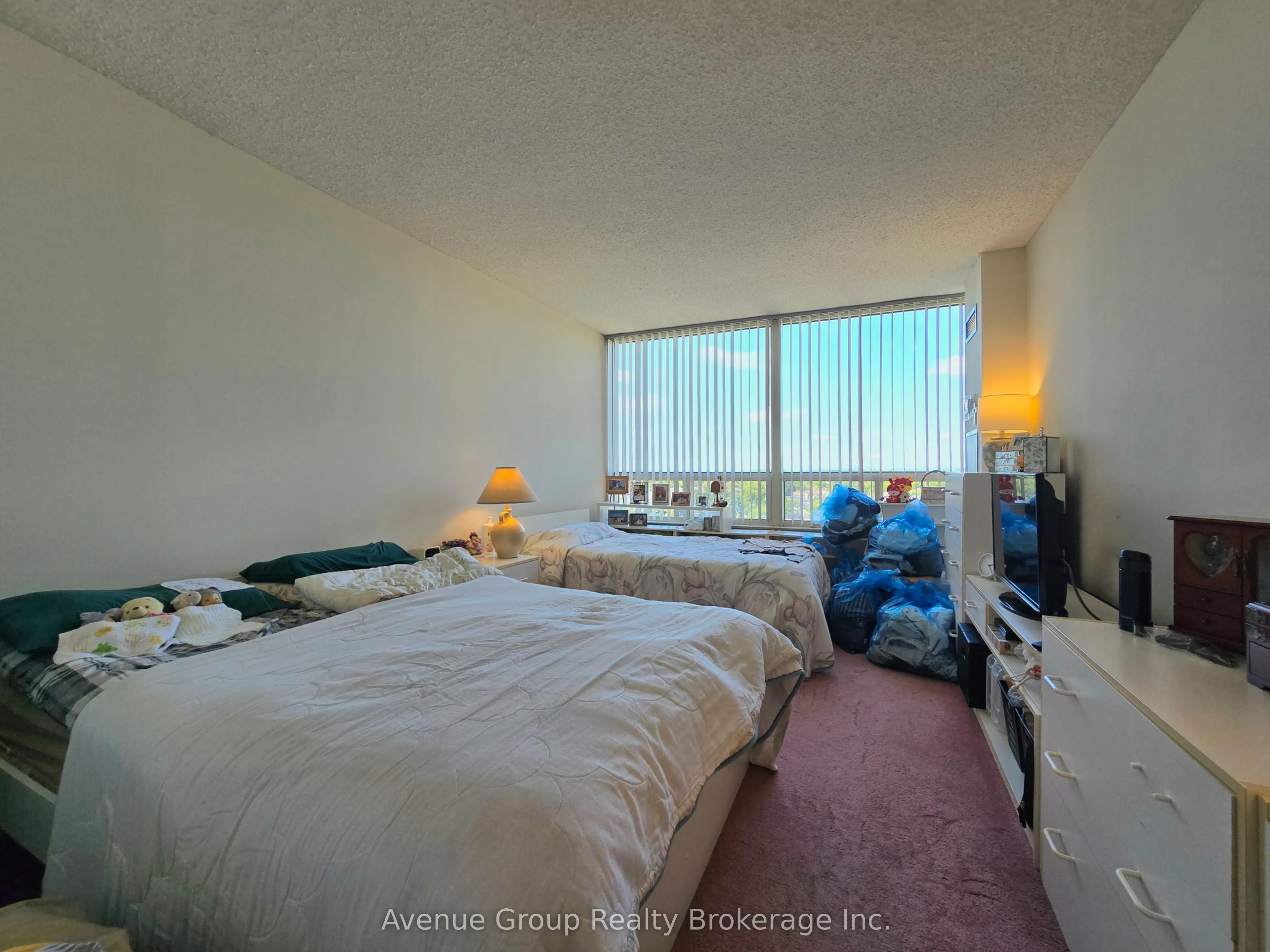 300 Alton Towers Circle, #904