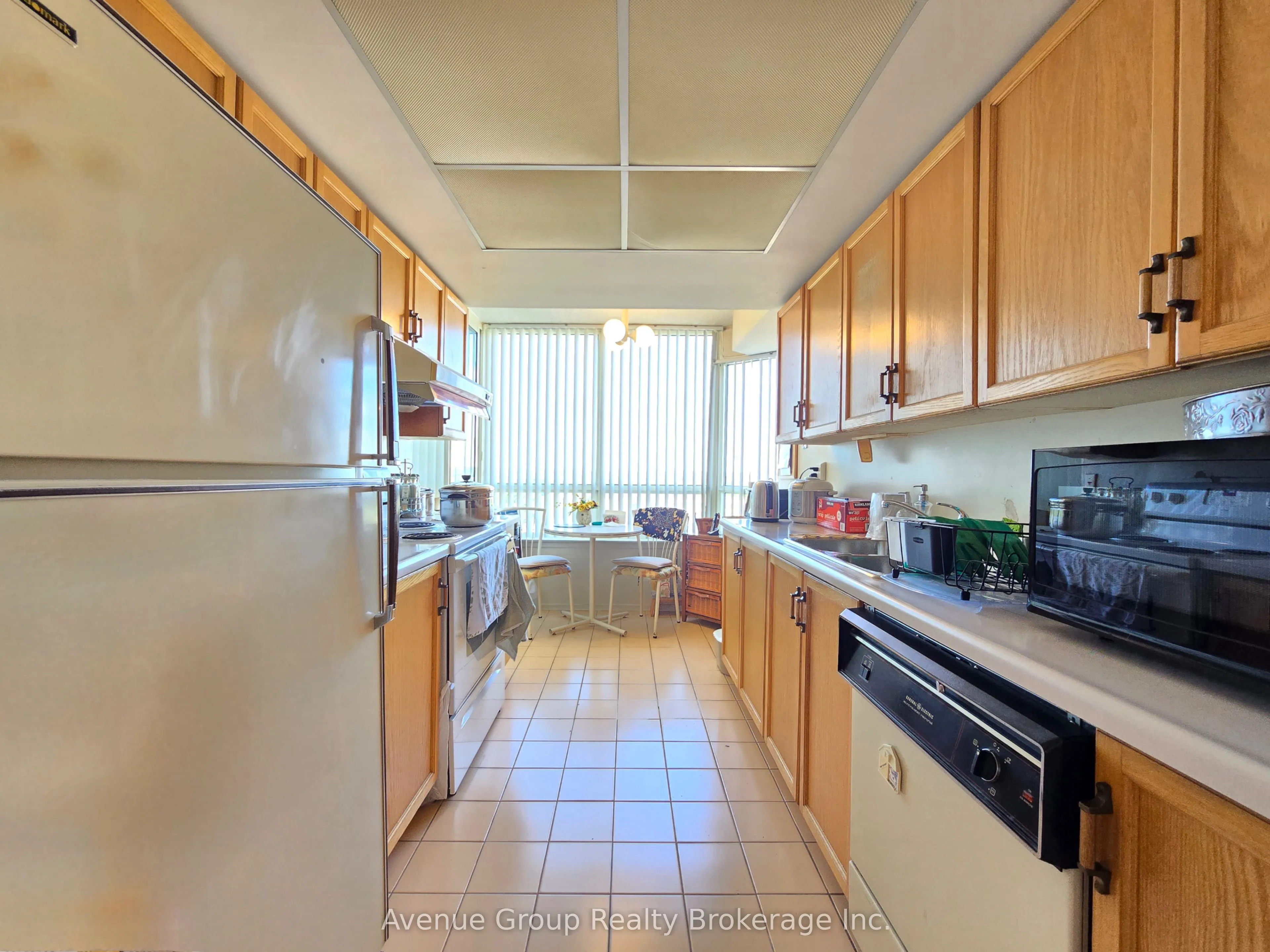 300 Alton Towers Circle, #904