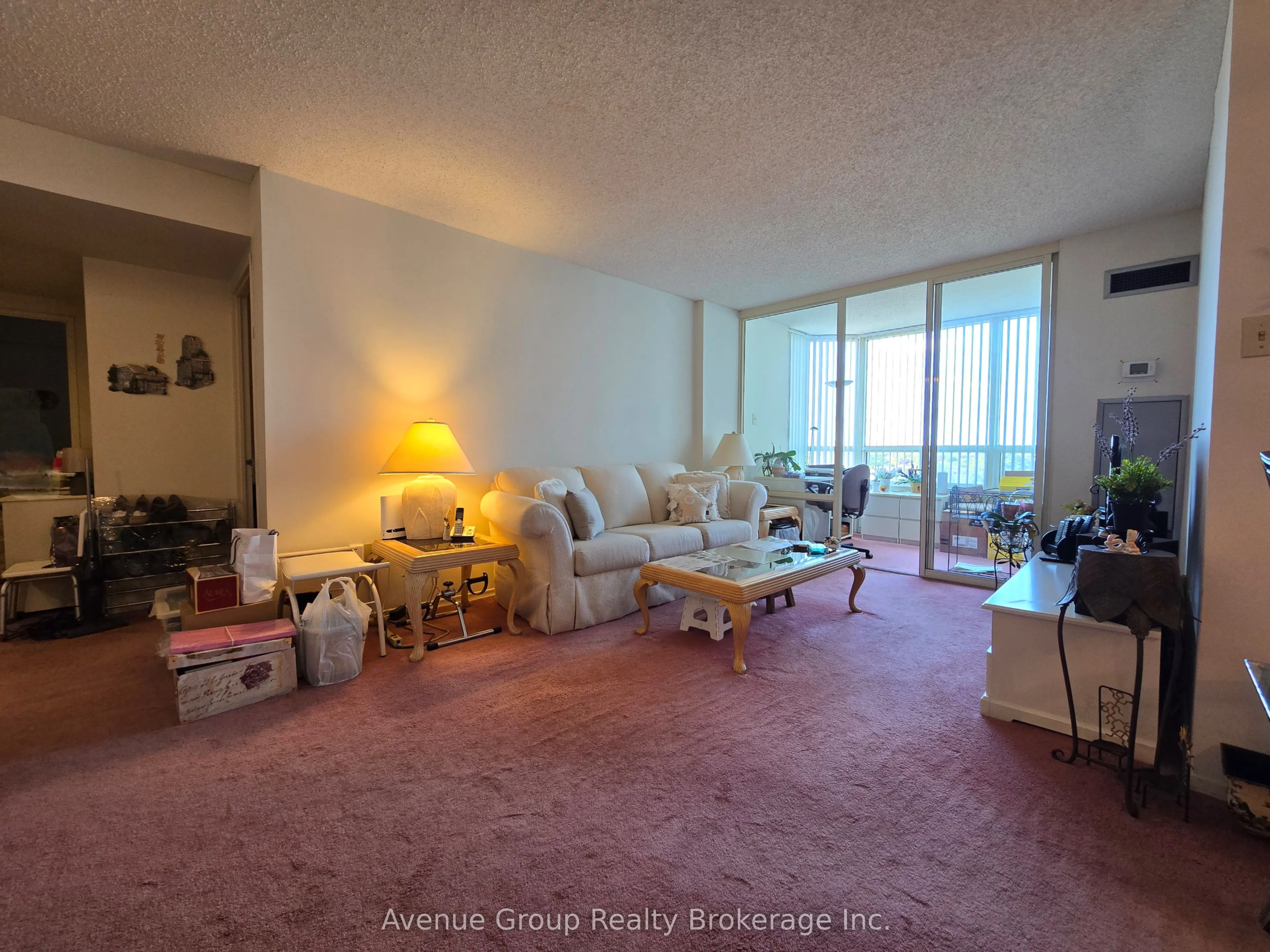 300 Alton Towers Circle, #904