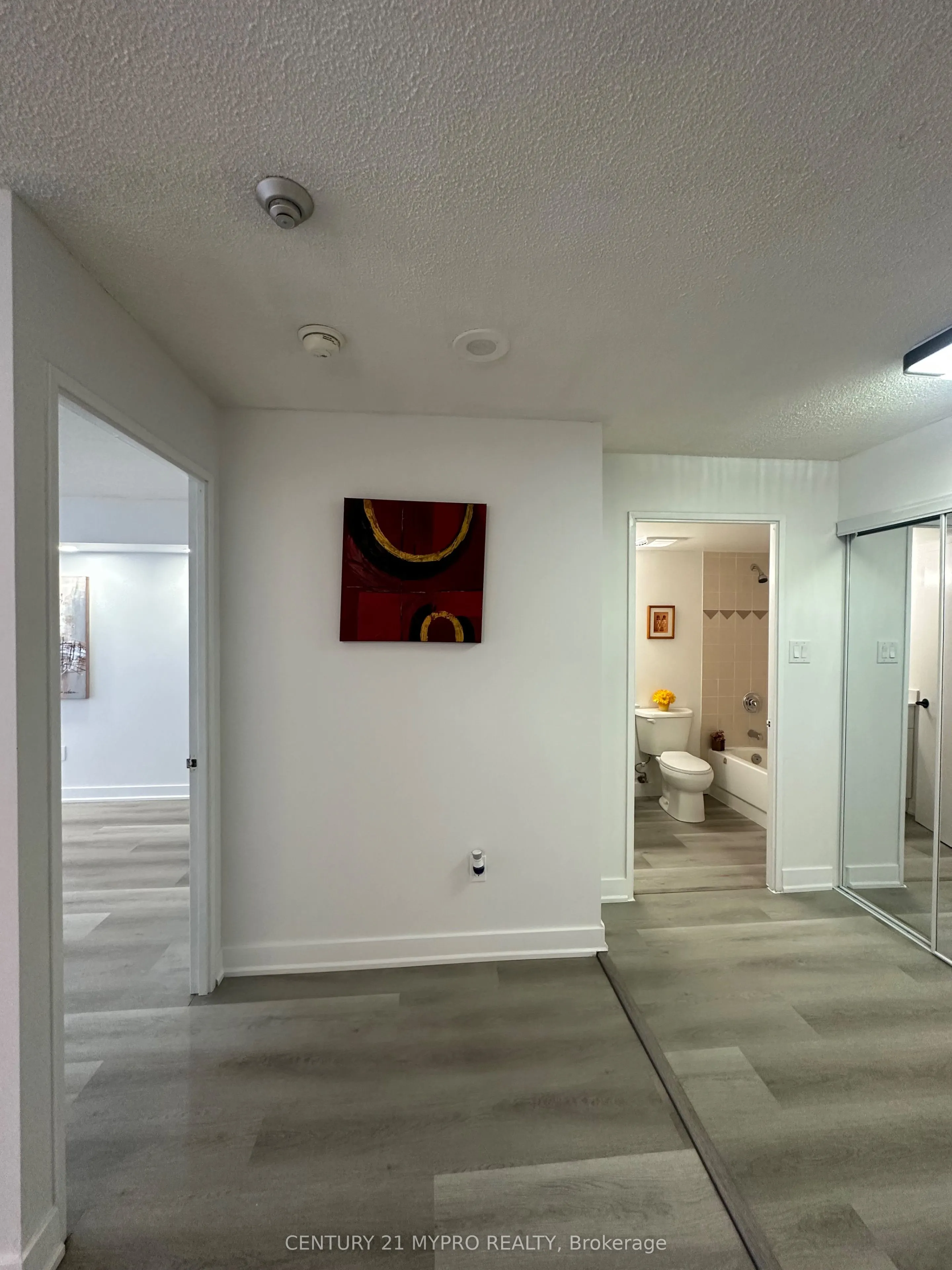3050 Ellesmere Road, #517
