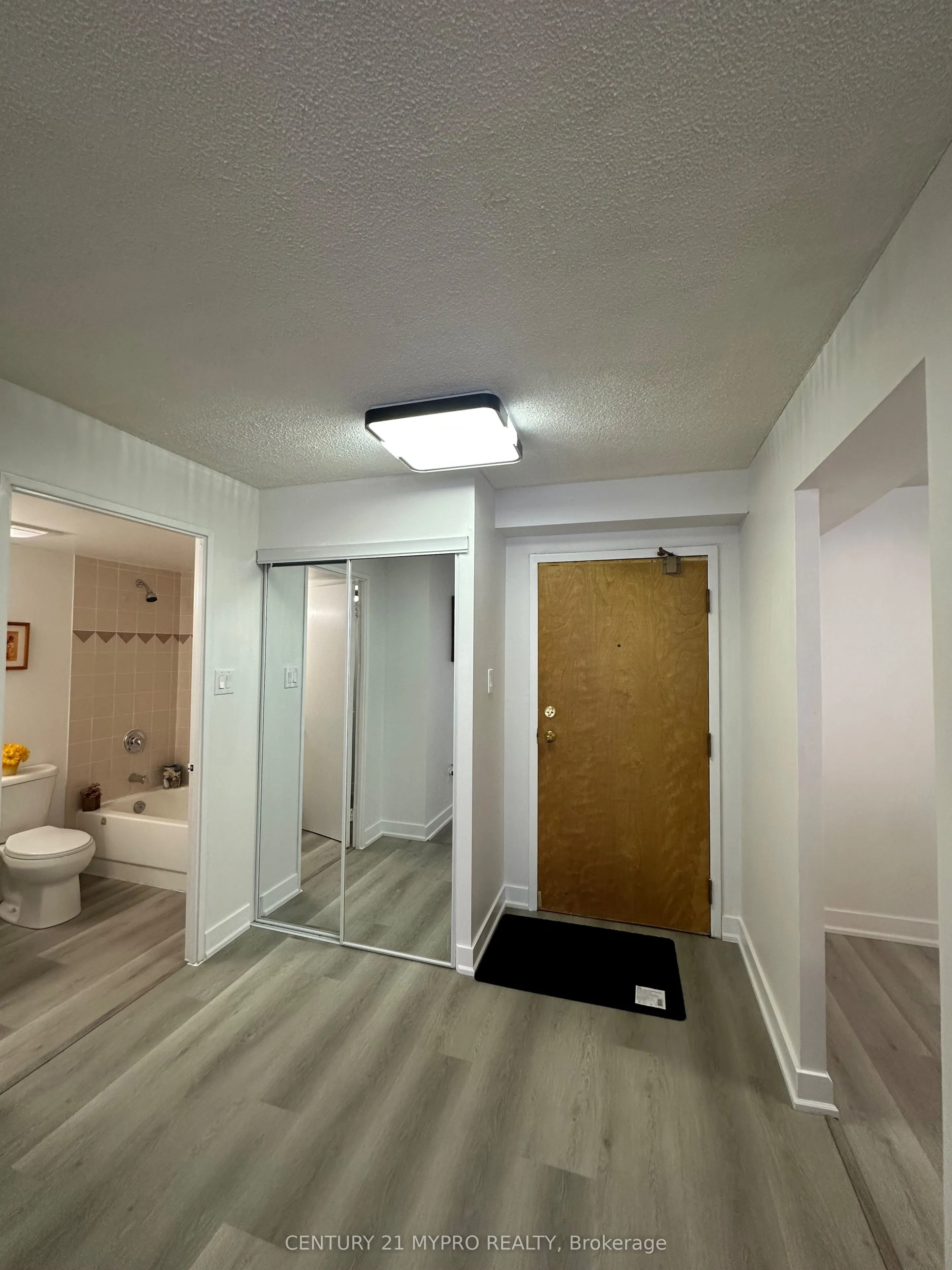 3050 Ellesmere Road, #517