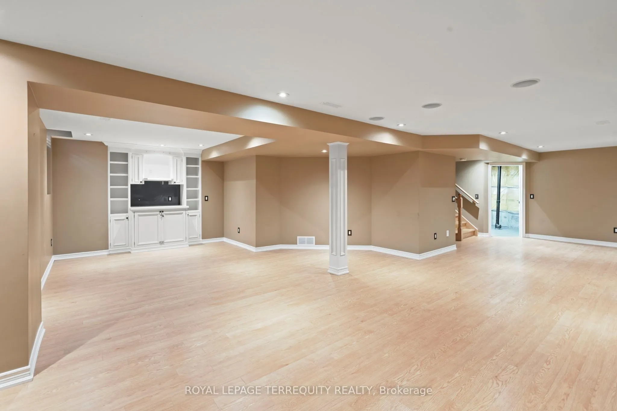 12 Kenilworth Crescent