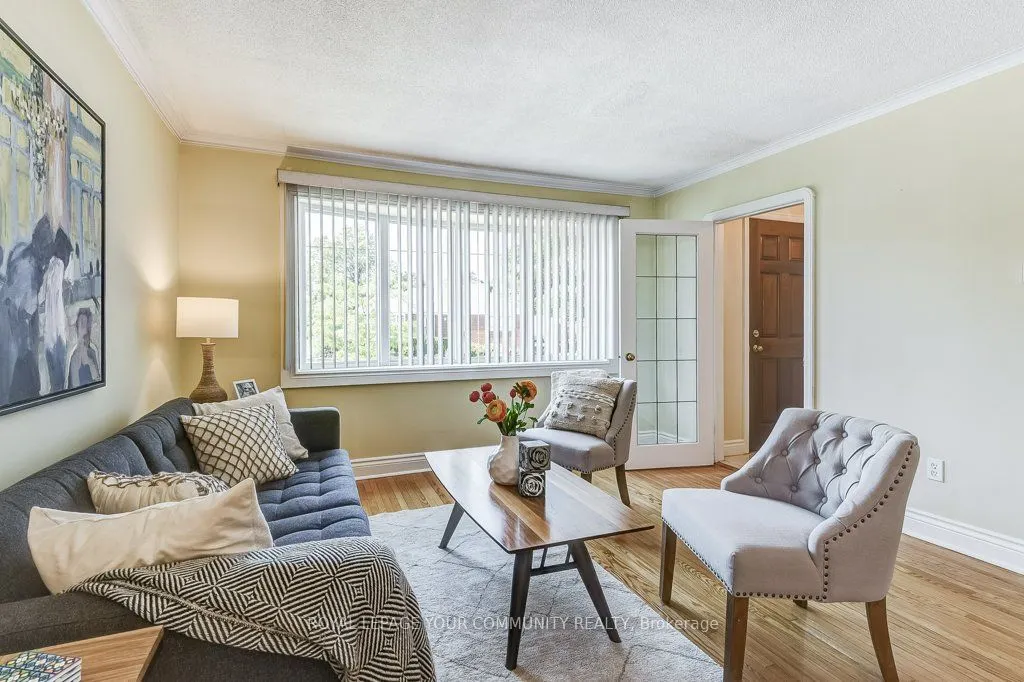 17 Dyson Boulevard