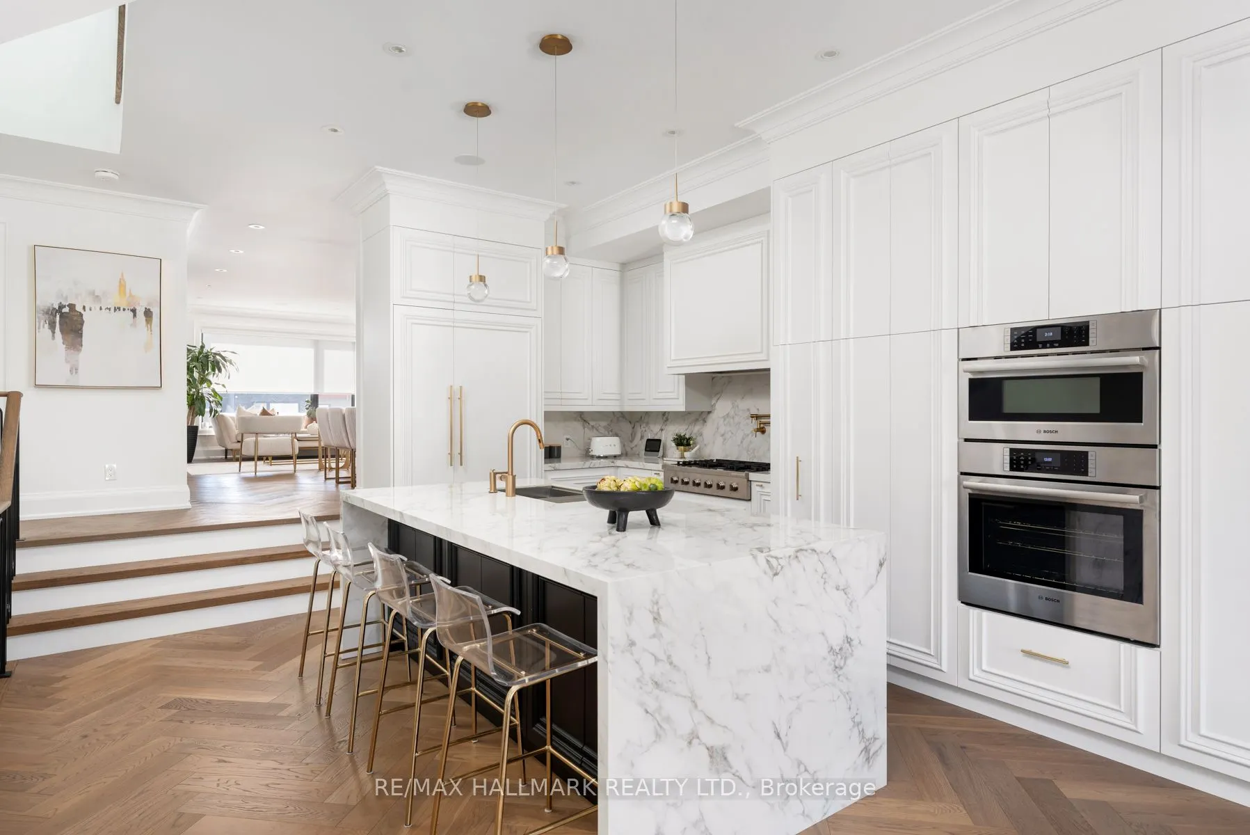 263 Linsmore Crescent