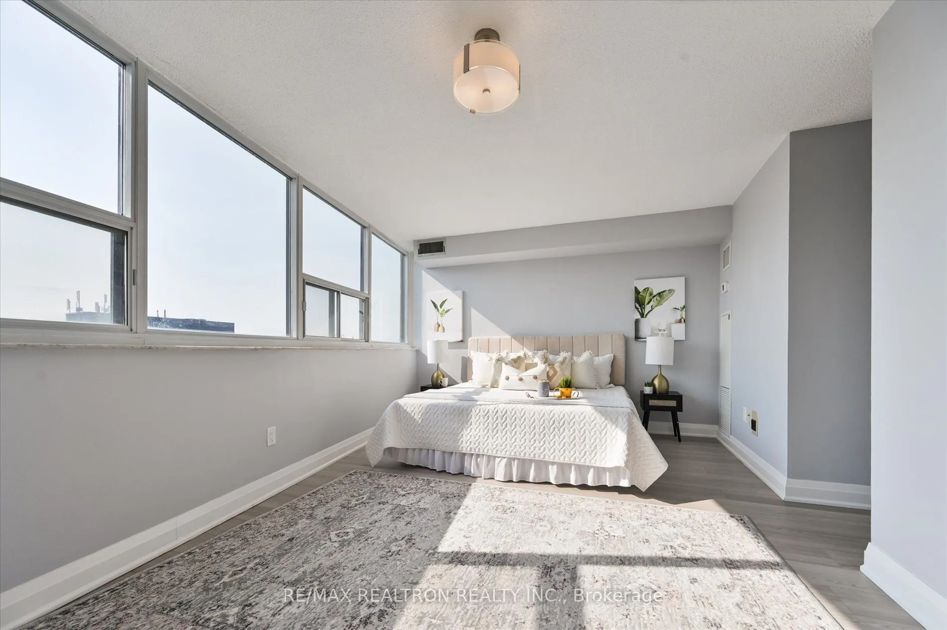 45 Huntingdale Boulevard, #2