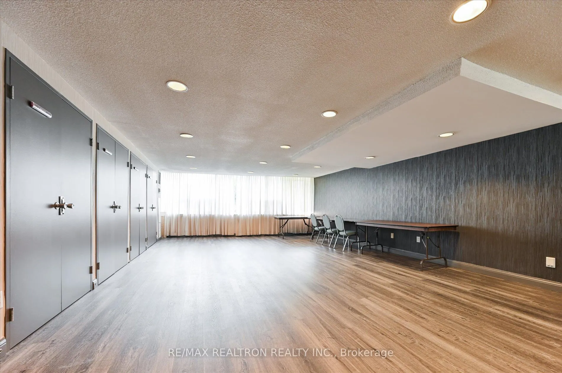 45 Huntingdale Boulevard, #2