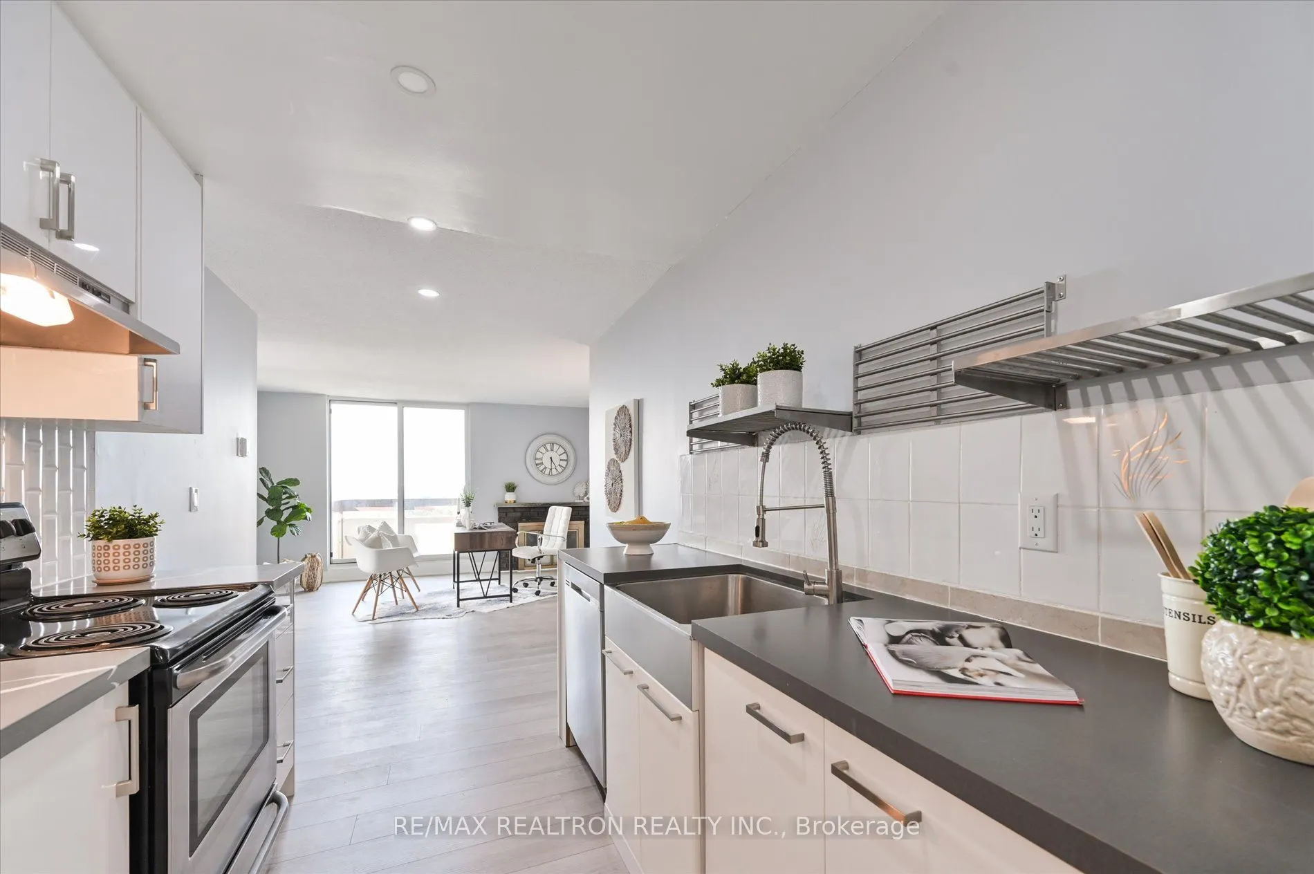 45 Huntingdale Boulevard, #2