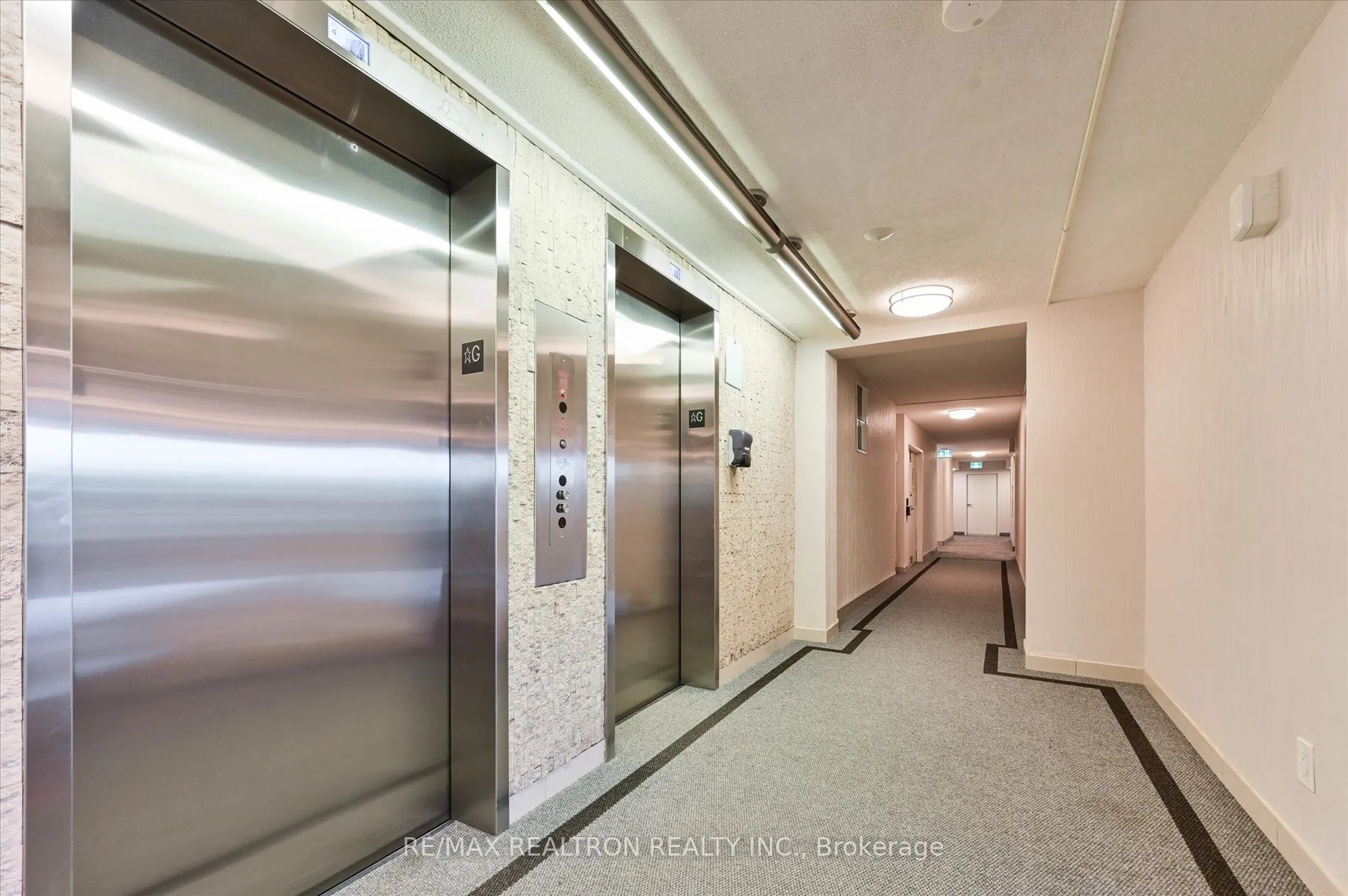45 Huntingdale Boulevard, #2