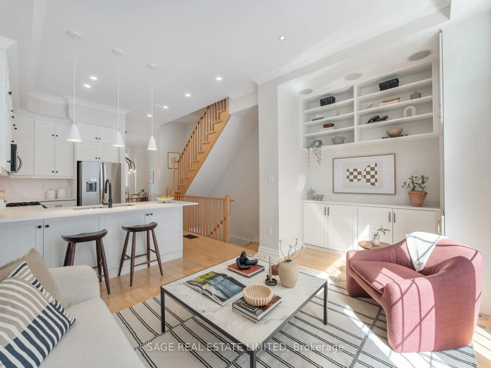 31 Tompkins Mews