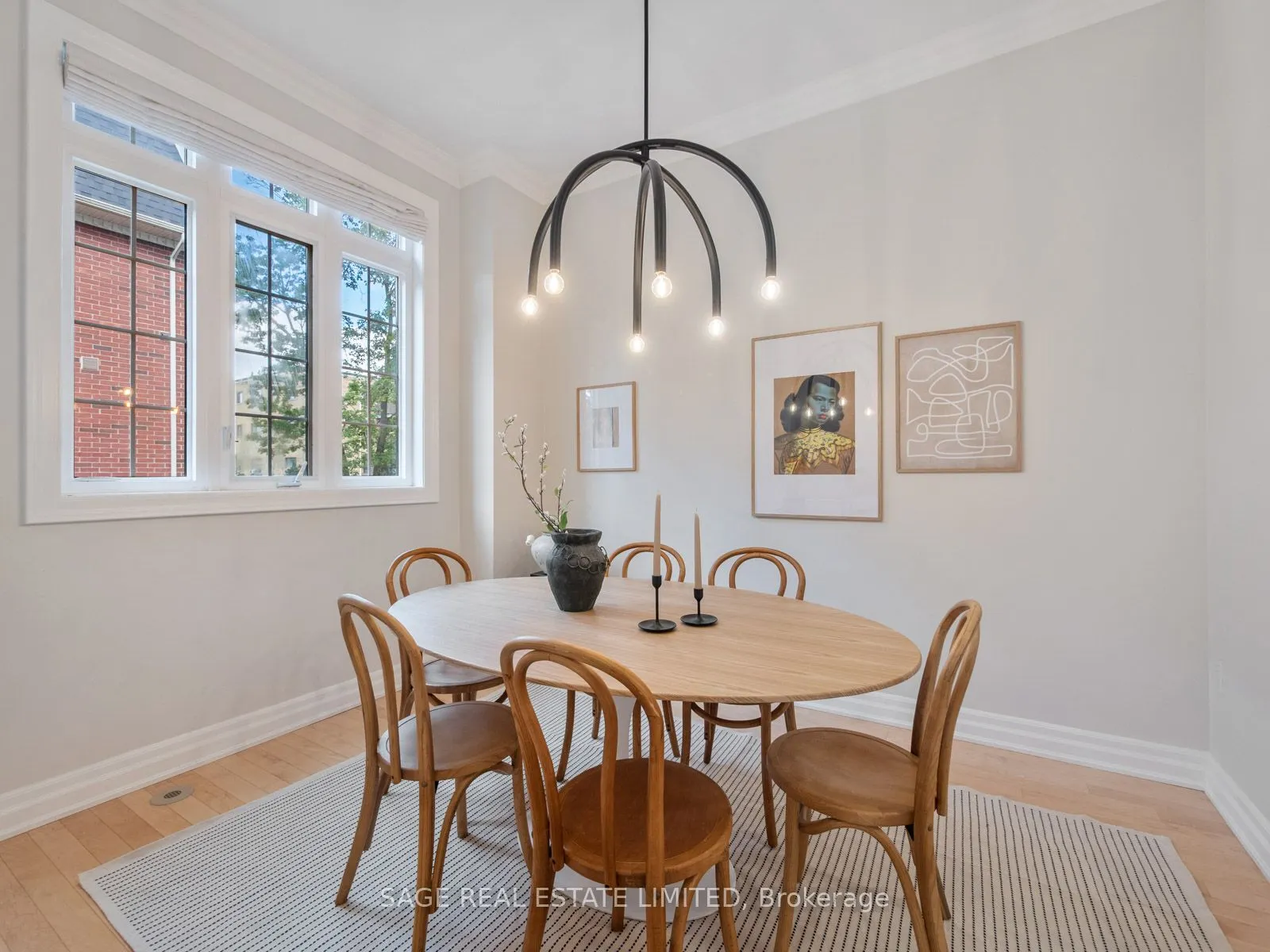 31 Tompkins Mews