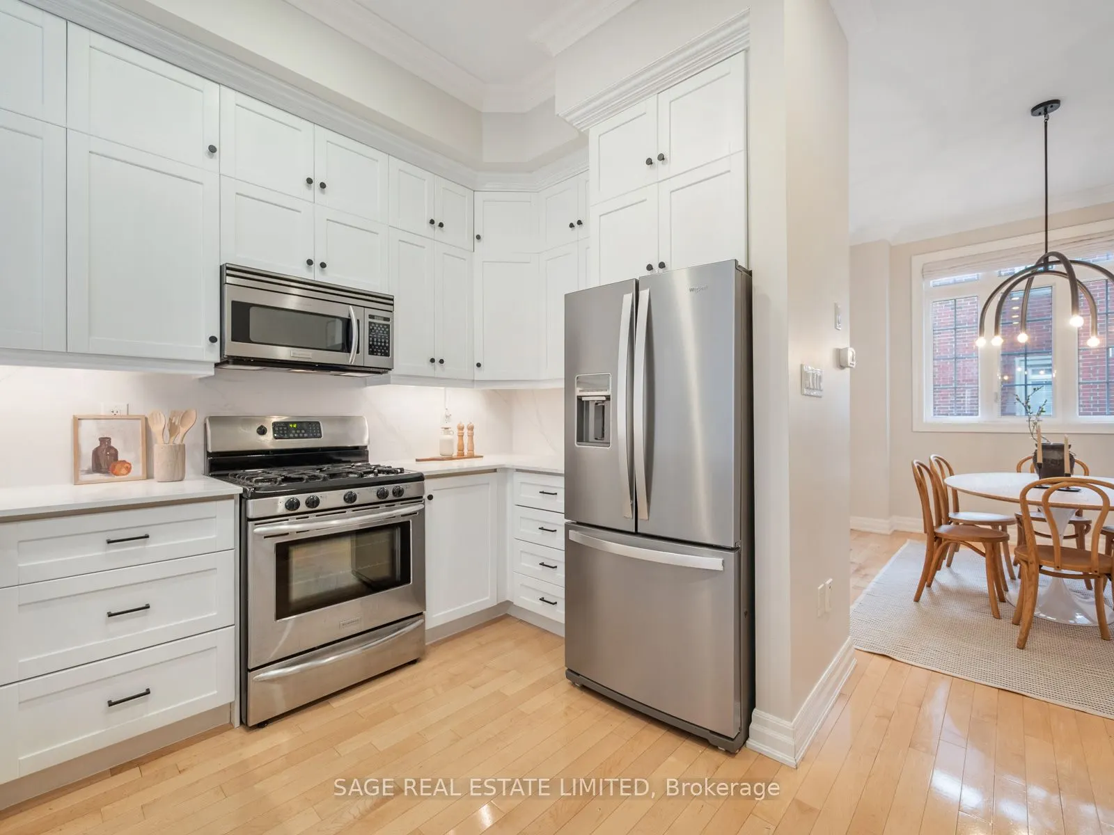 31 Tompkins Mews