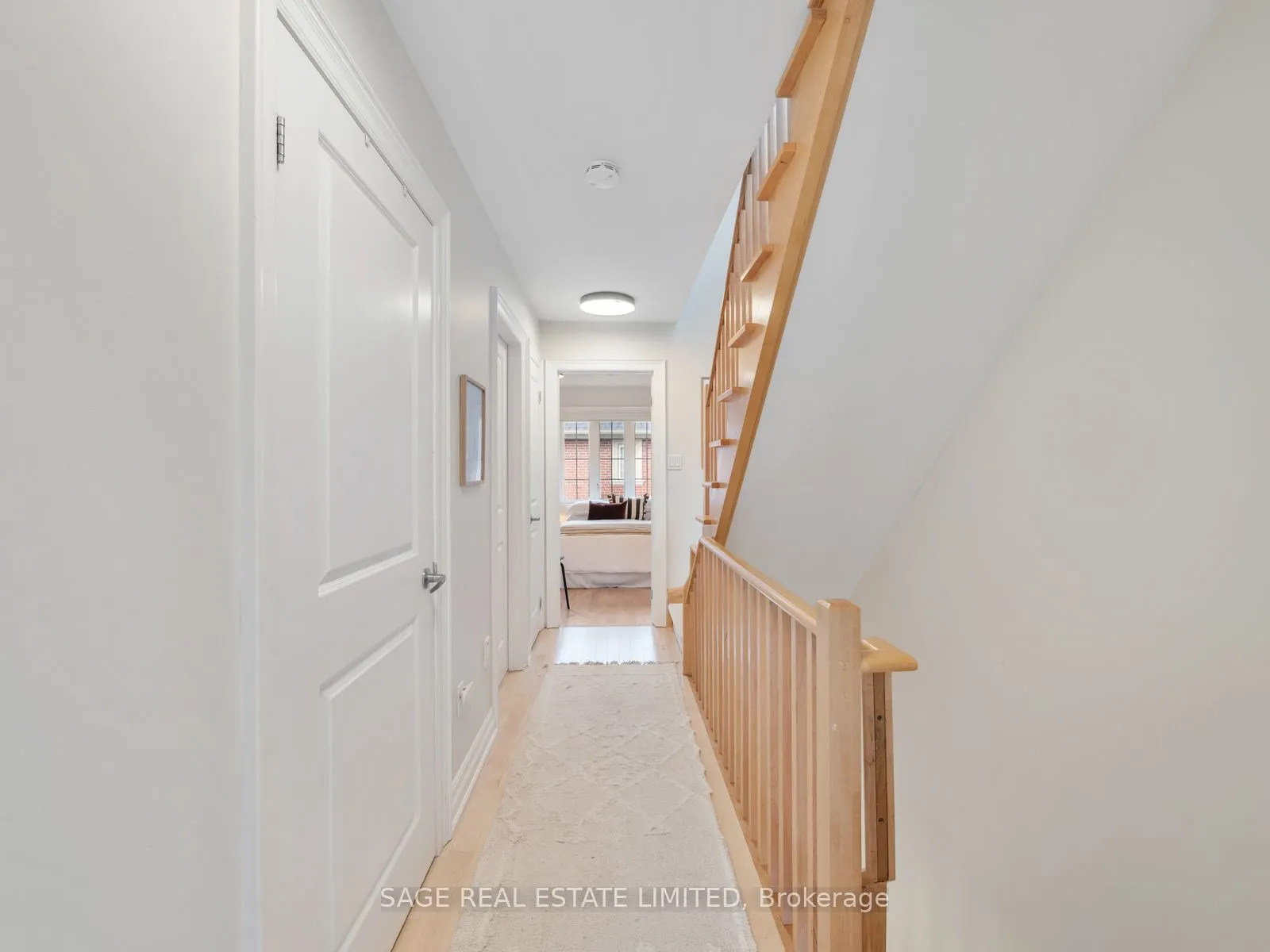 31 Tompkins Mews