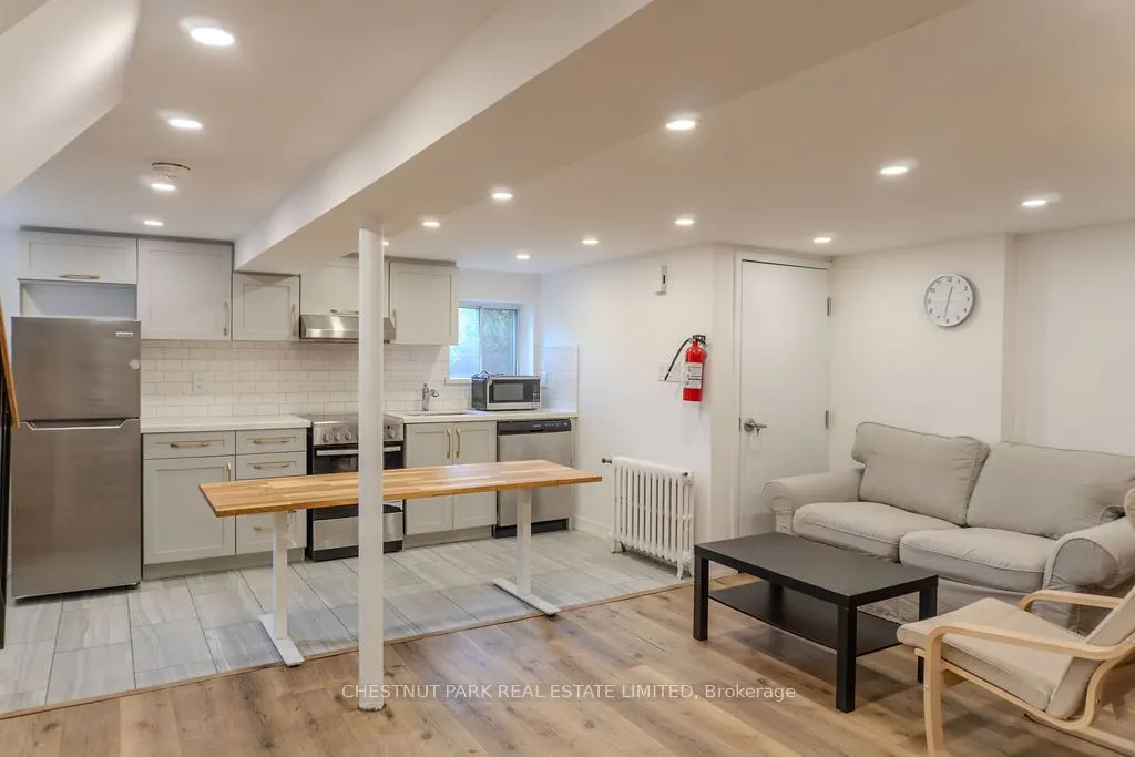 1065 Pape Avenue, #Lower