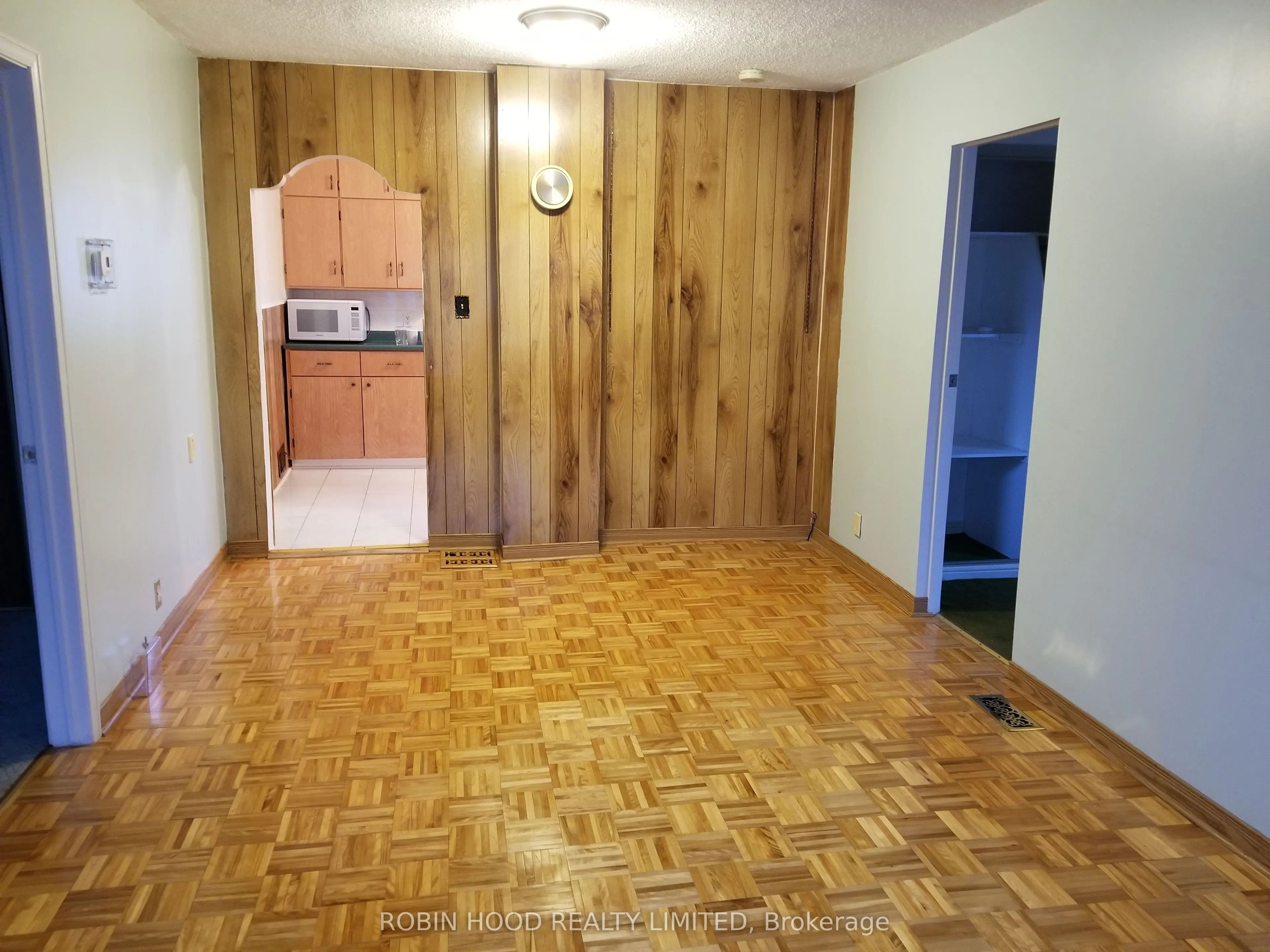 65 Kitchener Road