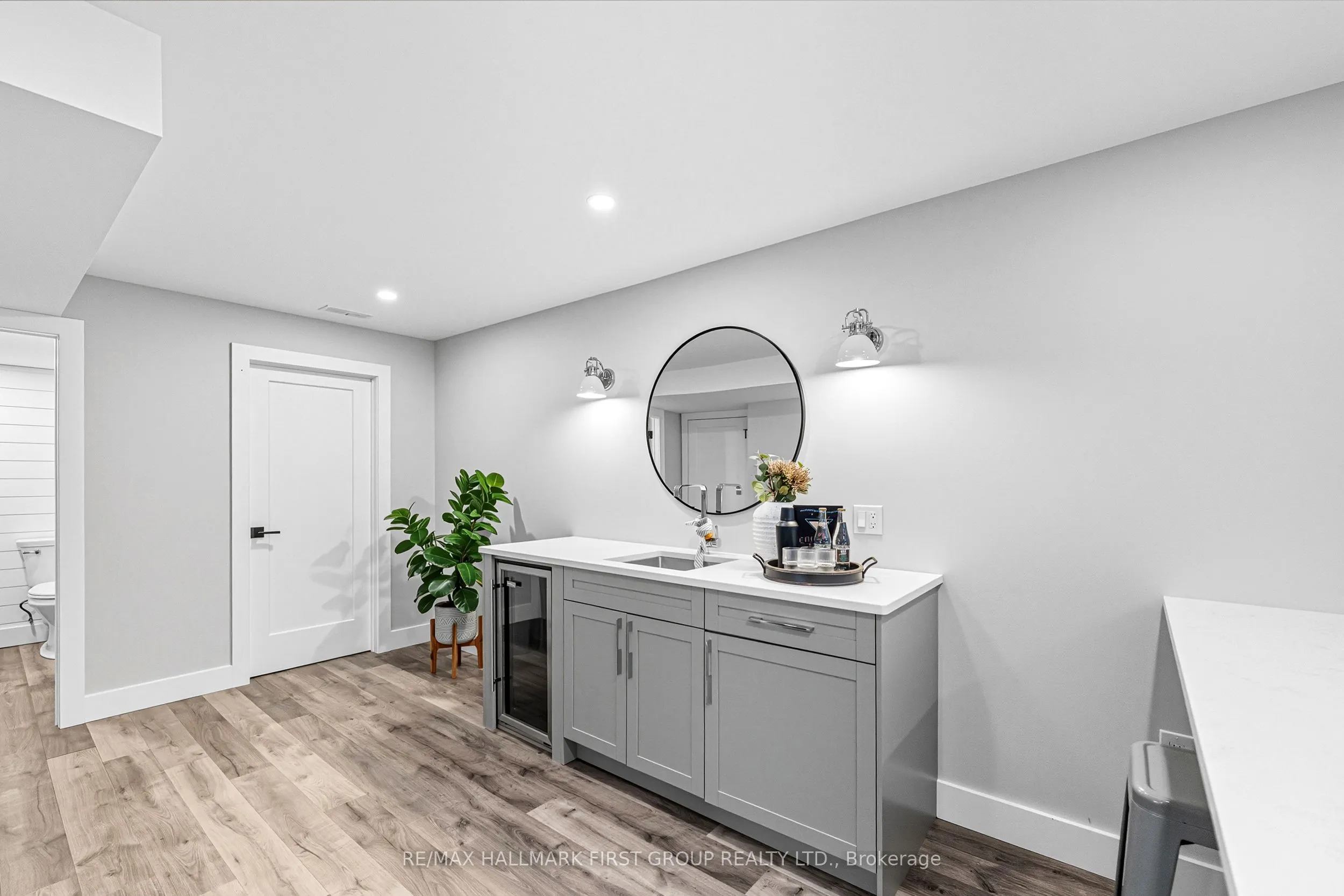 11 Murray Tabb Street