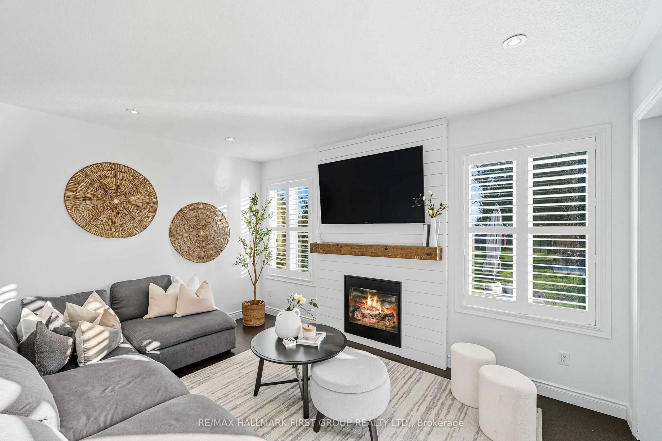 11 Murray Tabb Street
