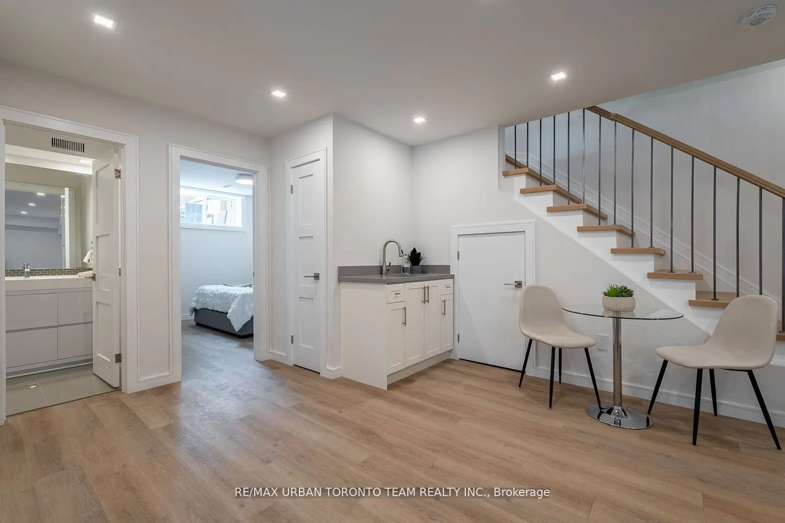 26 Kalmar Avenue