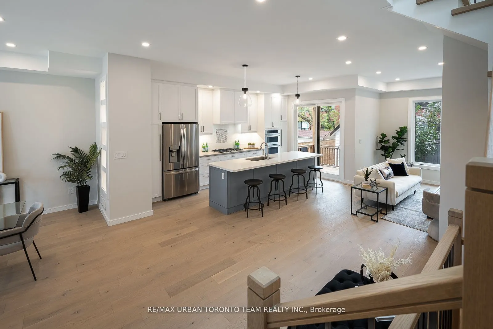 26 Kalmar Avenue