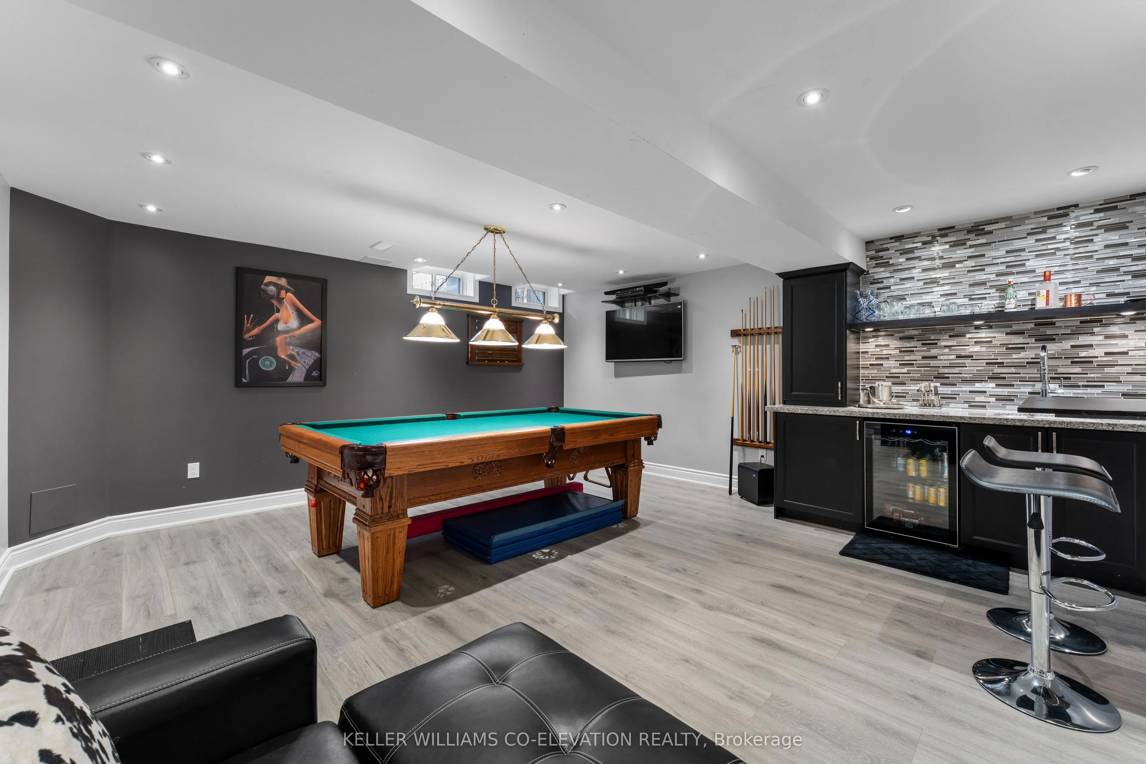18 Atlantis Drive