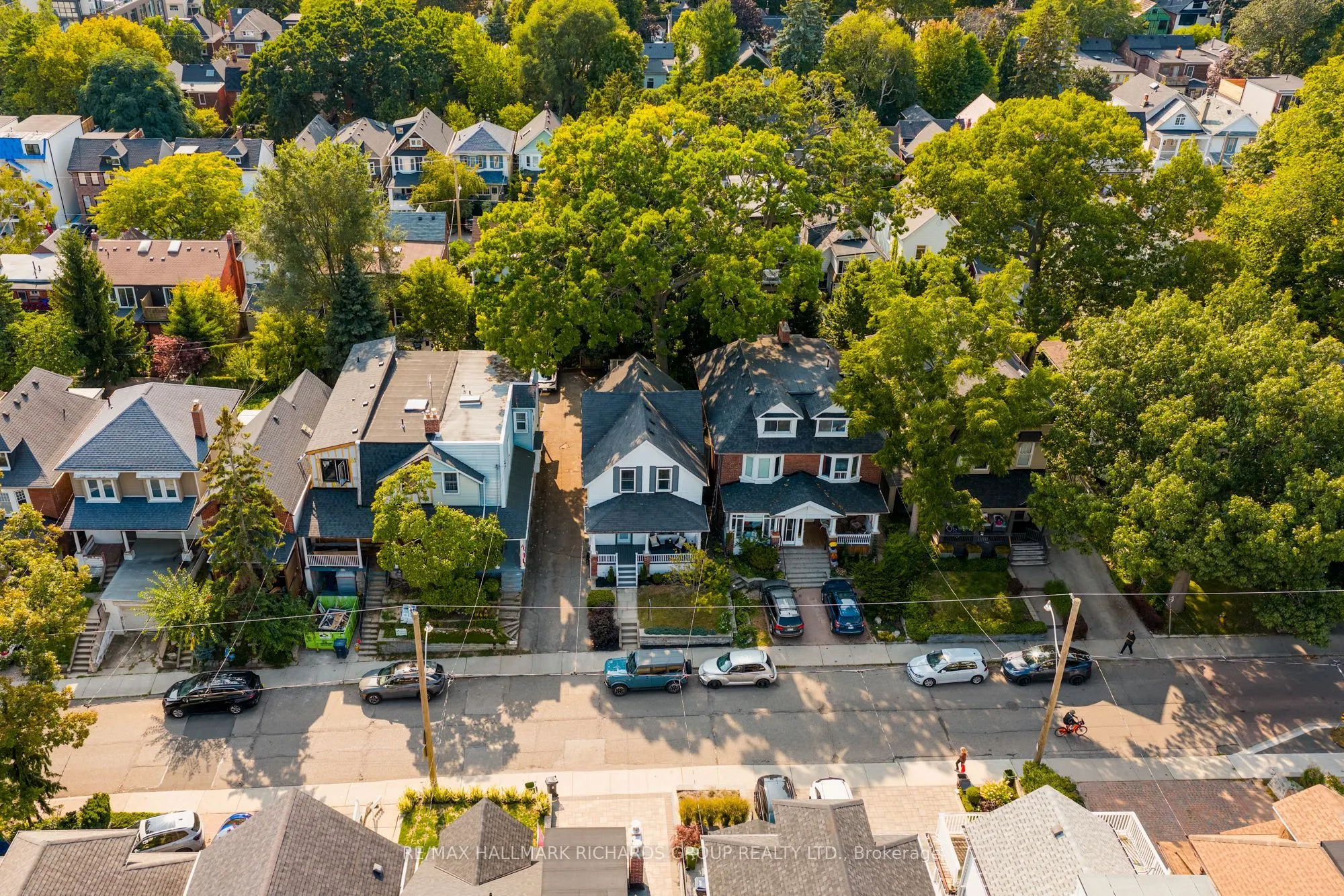120 Lee Avenue
