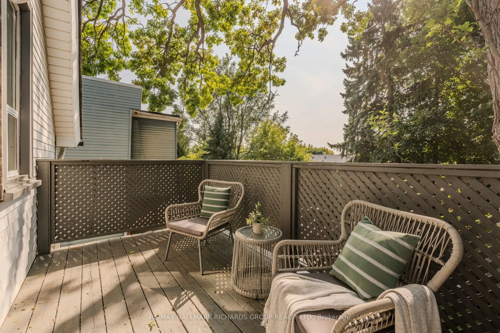 120 Lee Avenue