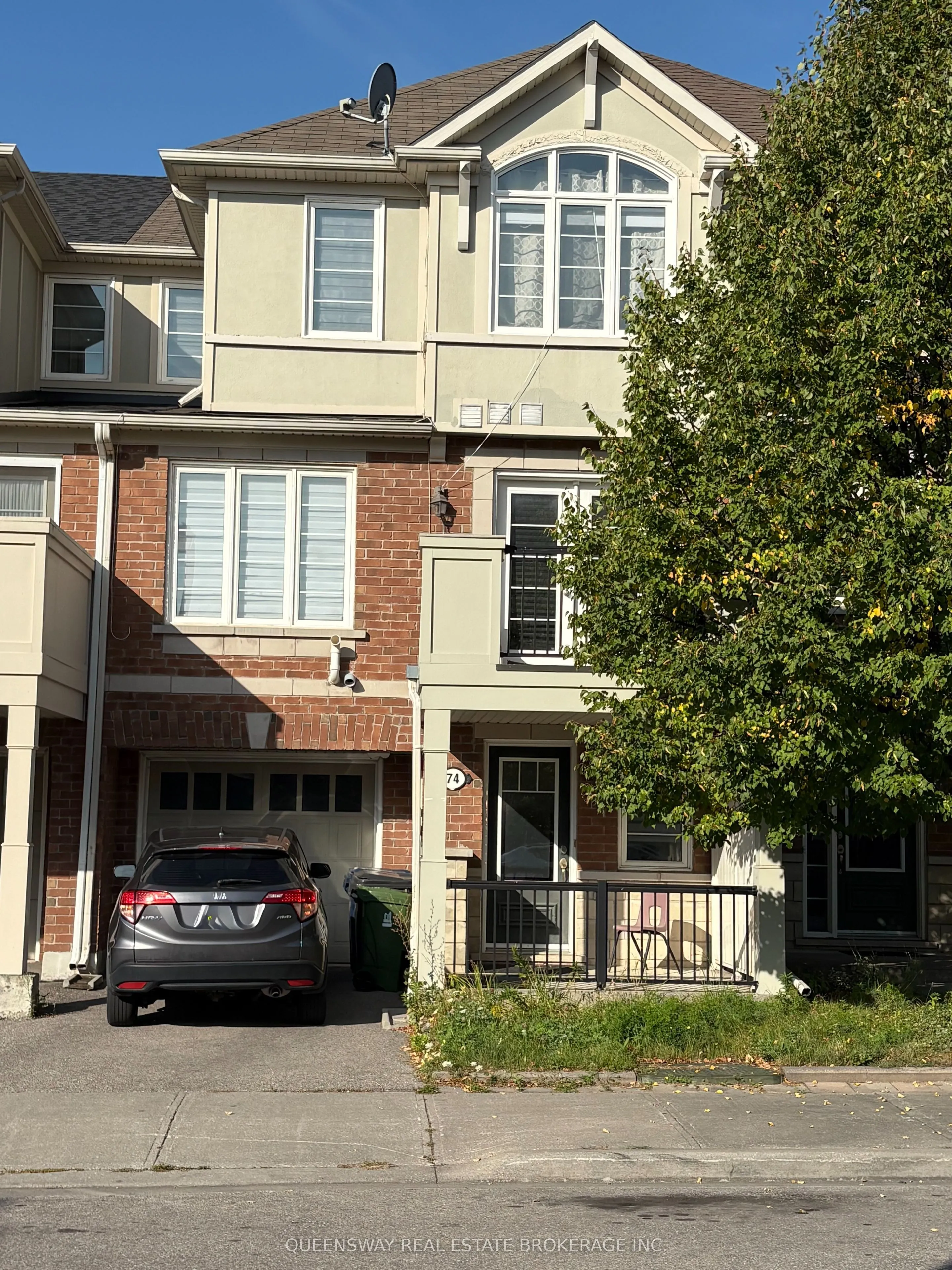 74 Howe Avenue