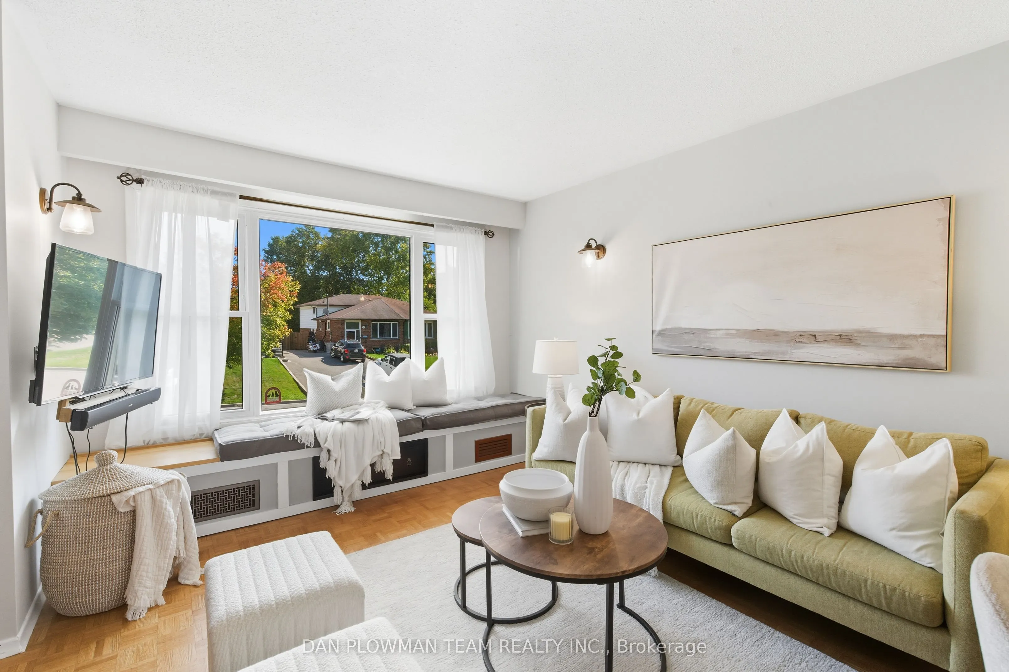 387 Surrey Drive
