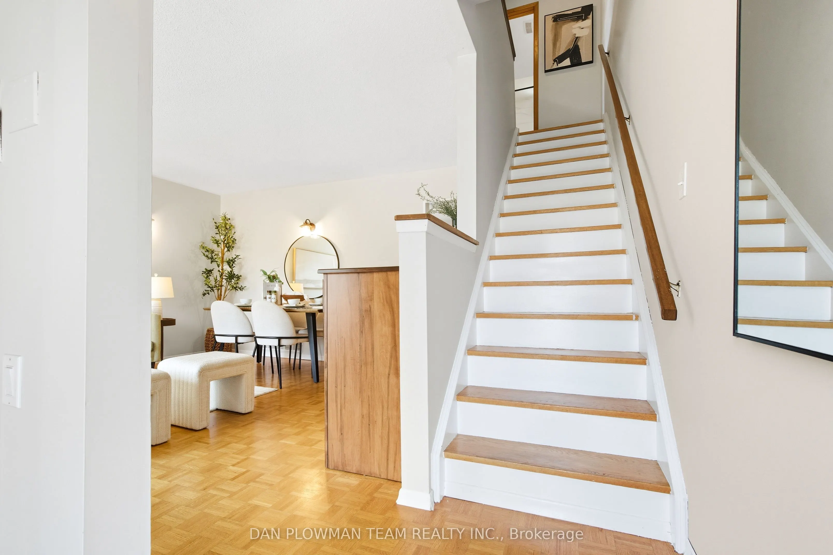 387 Surrey Drive