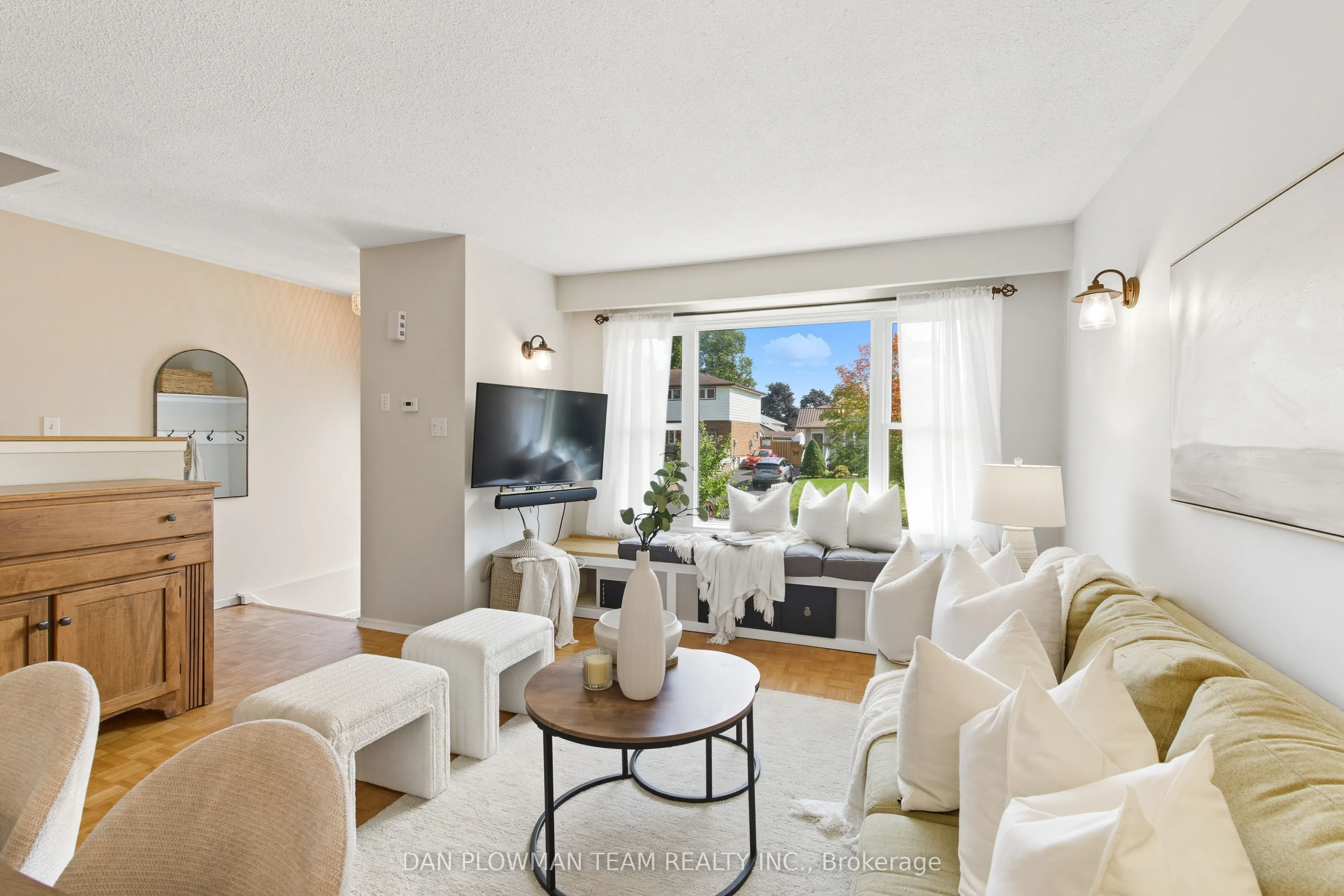 387 Surrey Drive