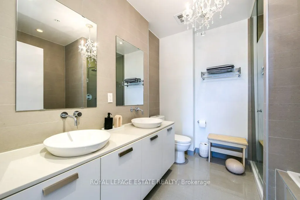 66 Kippendavie Avenue, #408