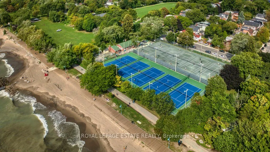 66 Kippendavie Avenue, #408