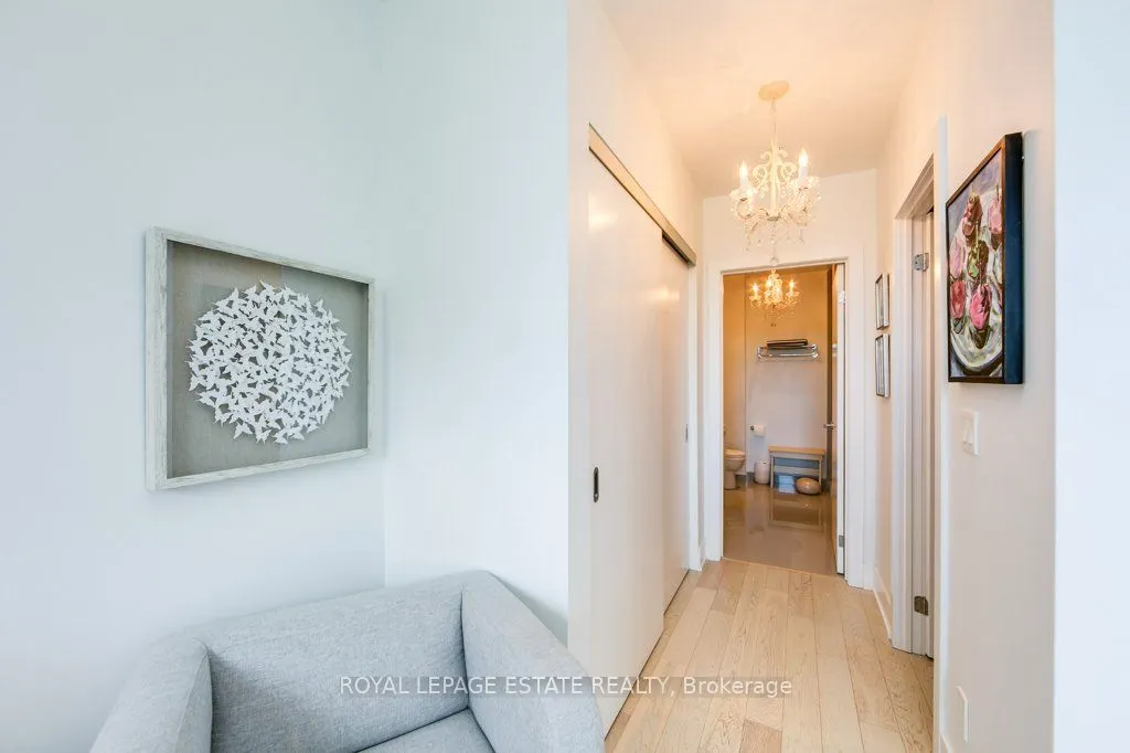 66 Kippendavie Avenue, #408