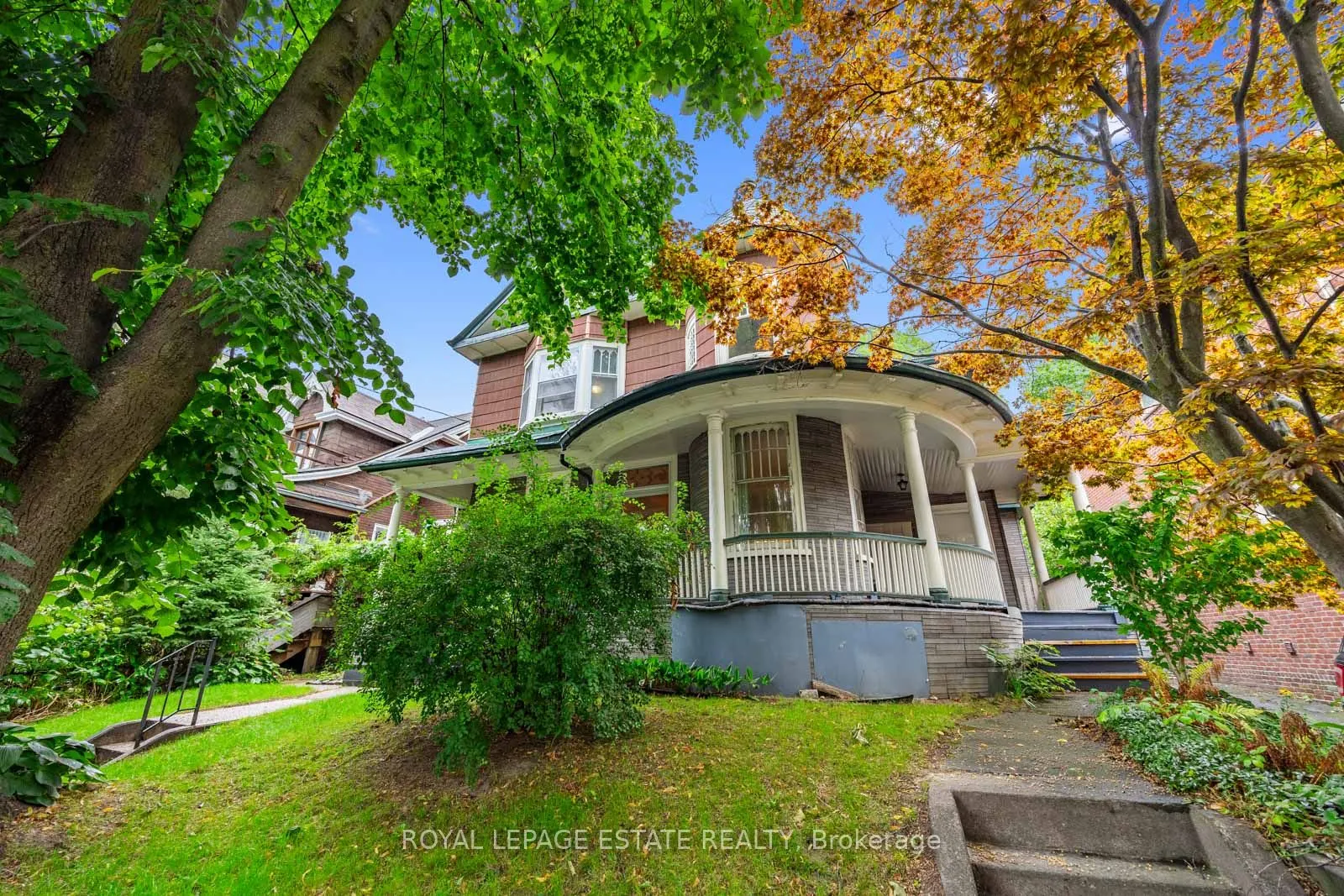 55 Leuty Avenue
