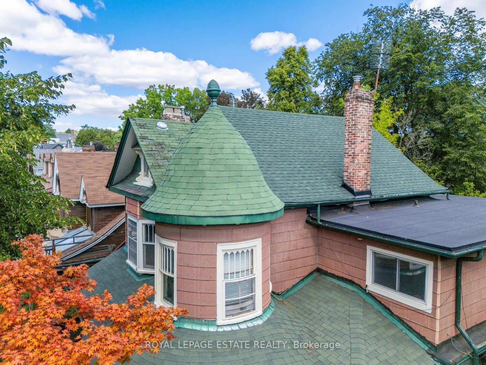 55 Leuty Avenue