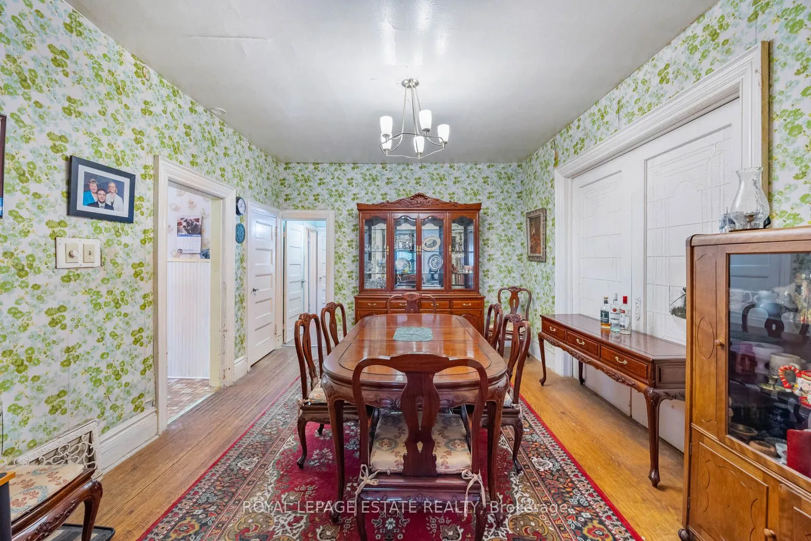 55 Leuty Avenue